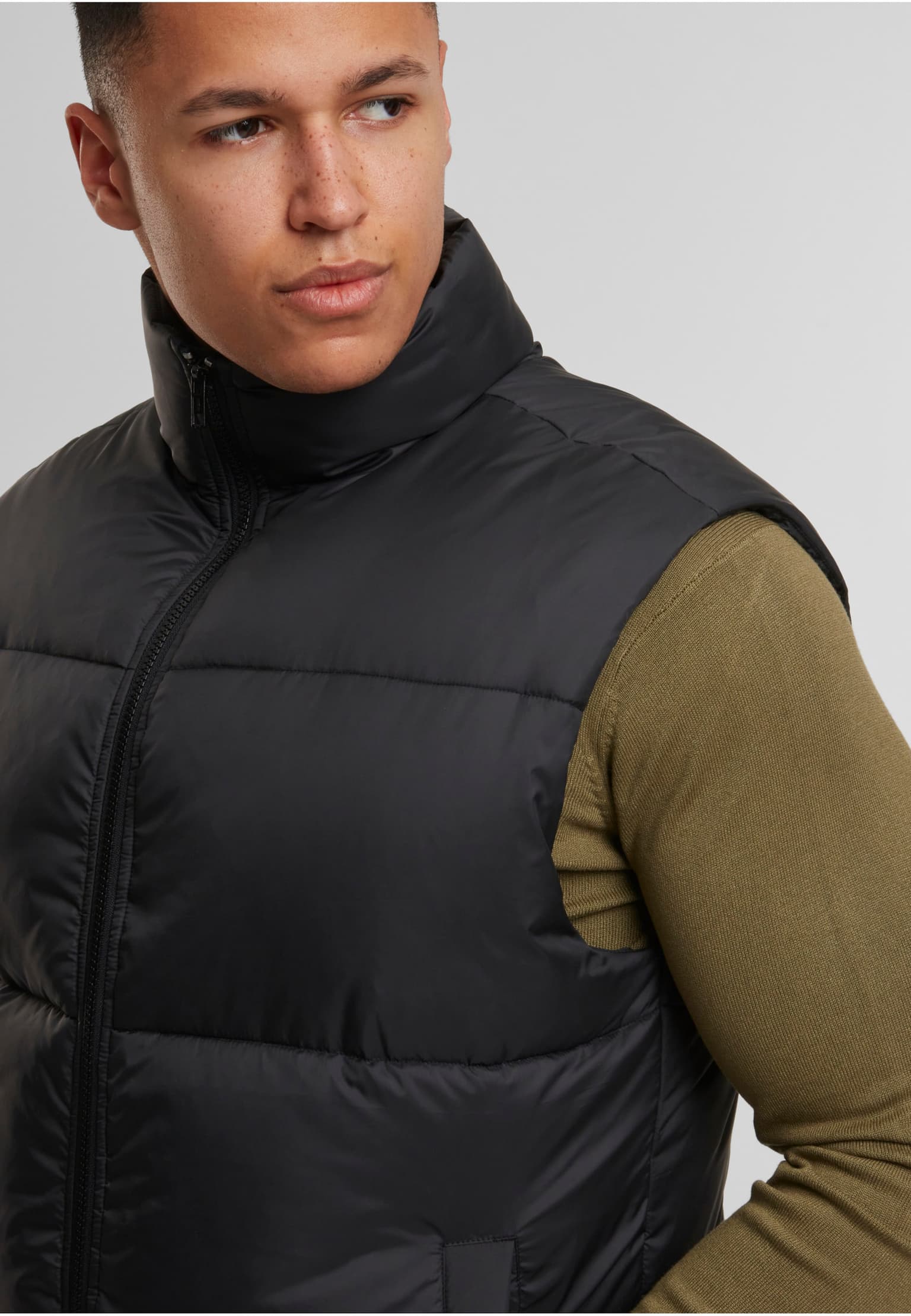 Urban Classics Basic Puffer Vest – Bild 3