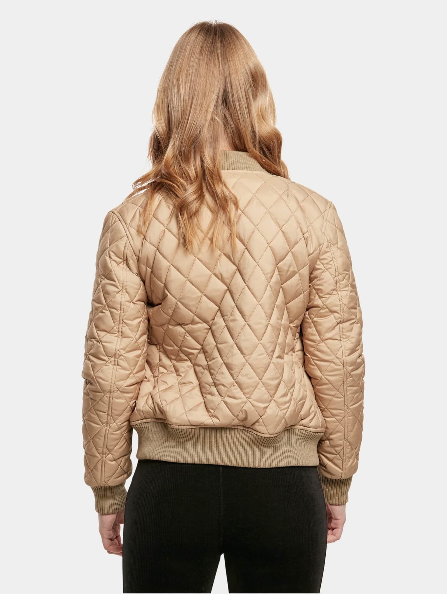 Urban Classics Ladies Diamond Quilt Nylon Jacket – Bild 2