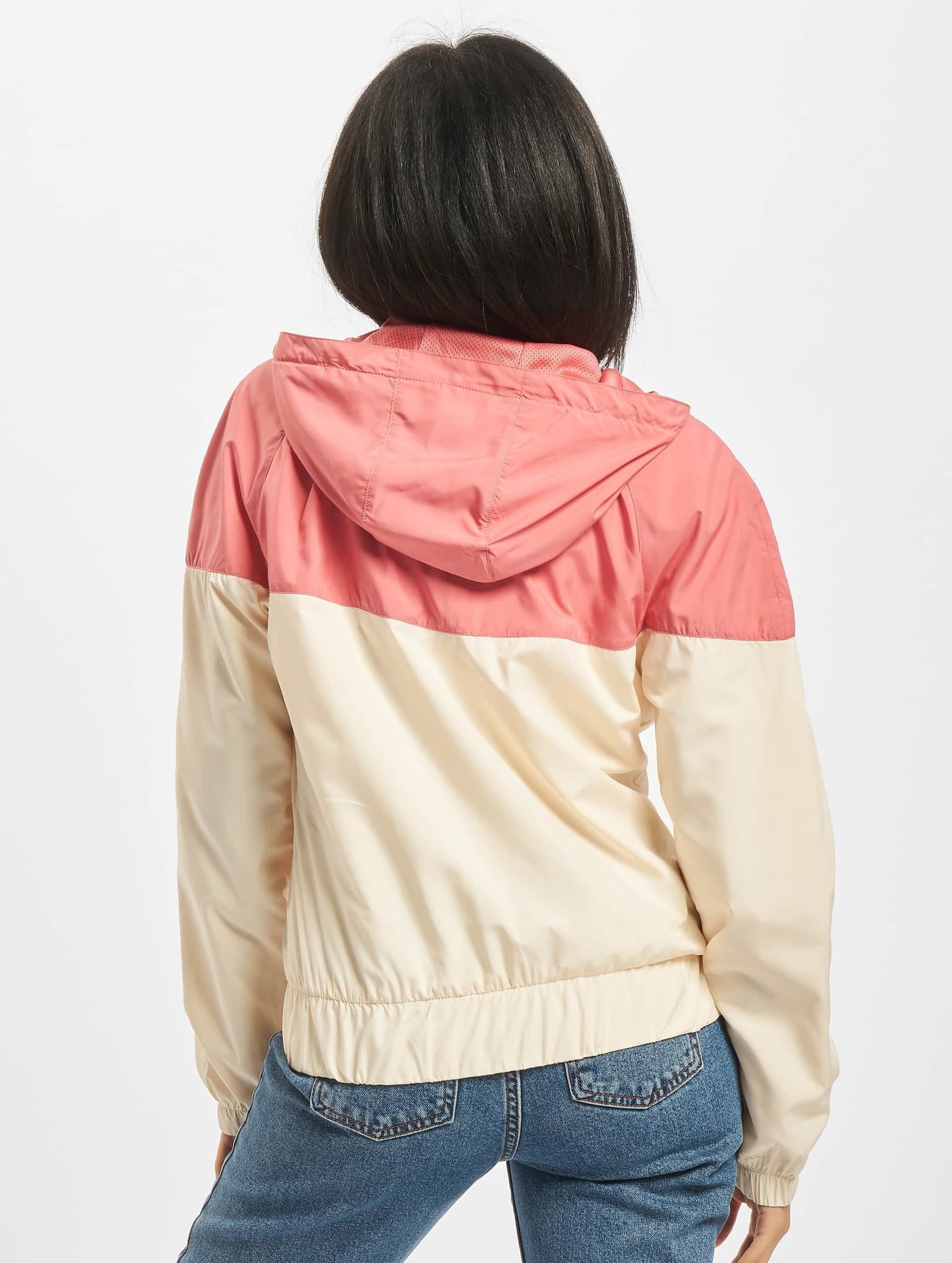 Urban Classics Ladies Arrow Windbreaker – Bild 2