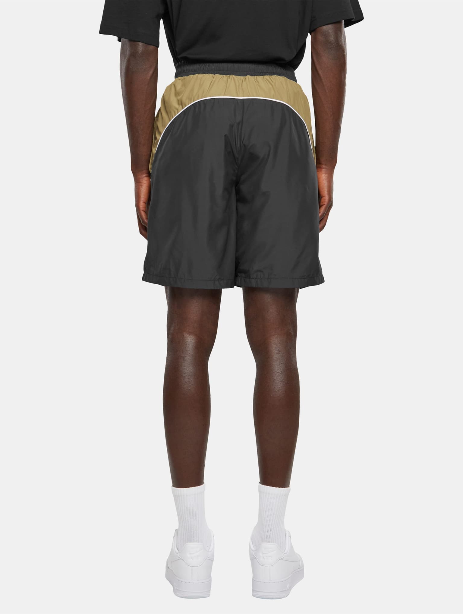 Urban Classics Piped Track Short – Bild 2