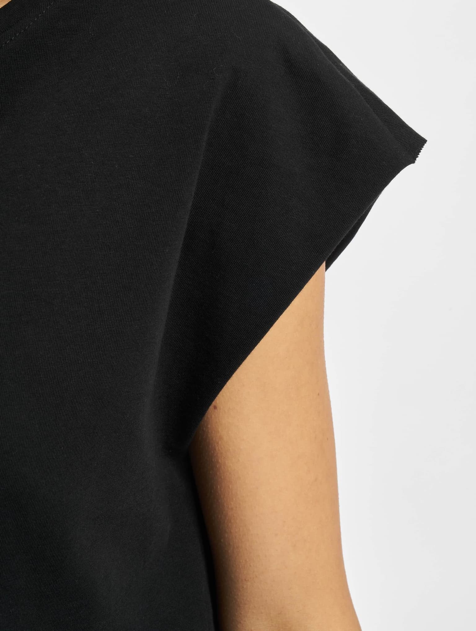 Urban Classics Ladies Essentials Short Tee – Bild 4