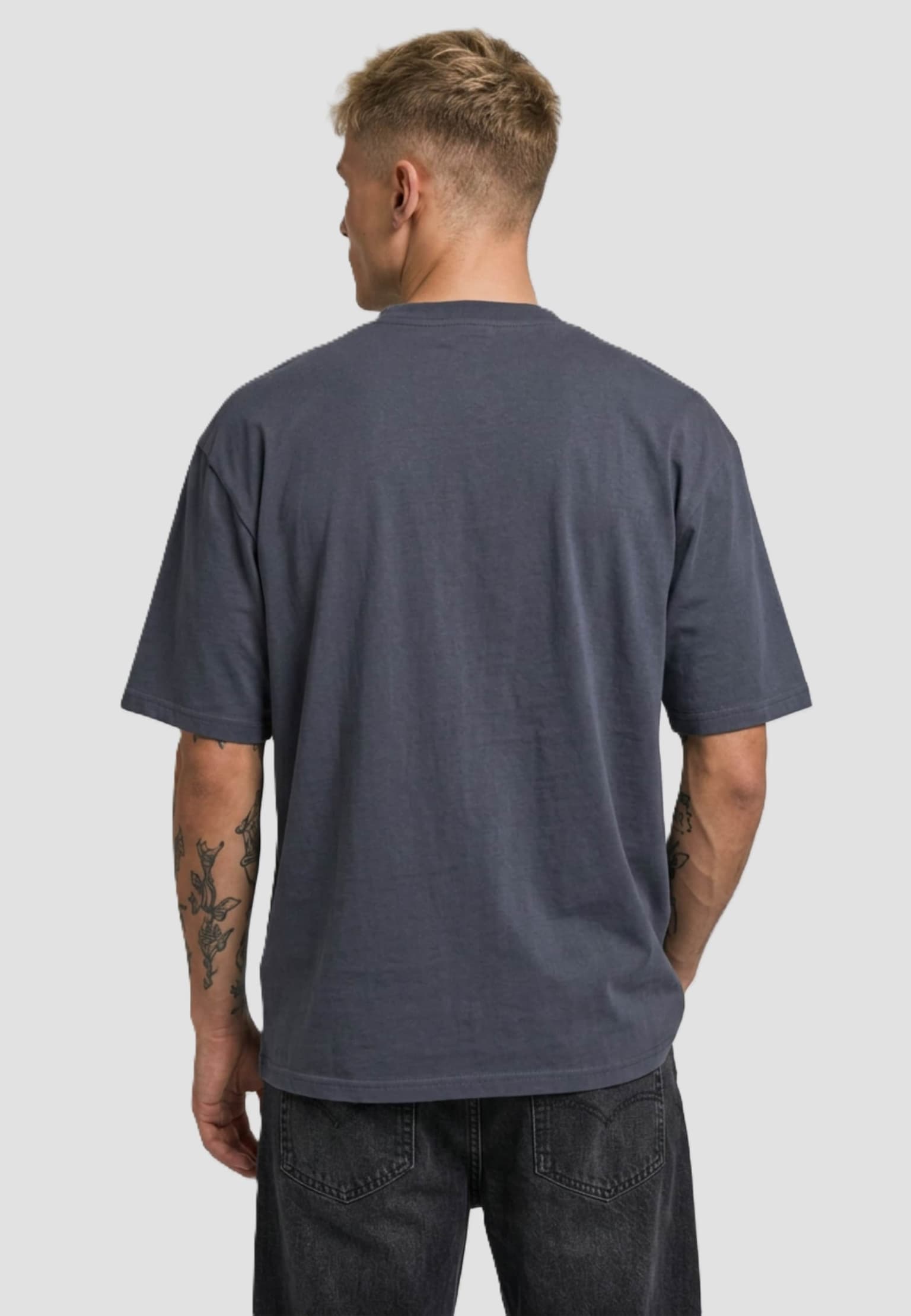 PEGADOR Logo Oversized Tee – Bild 2