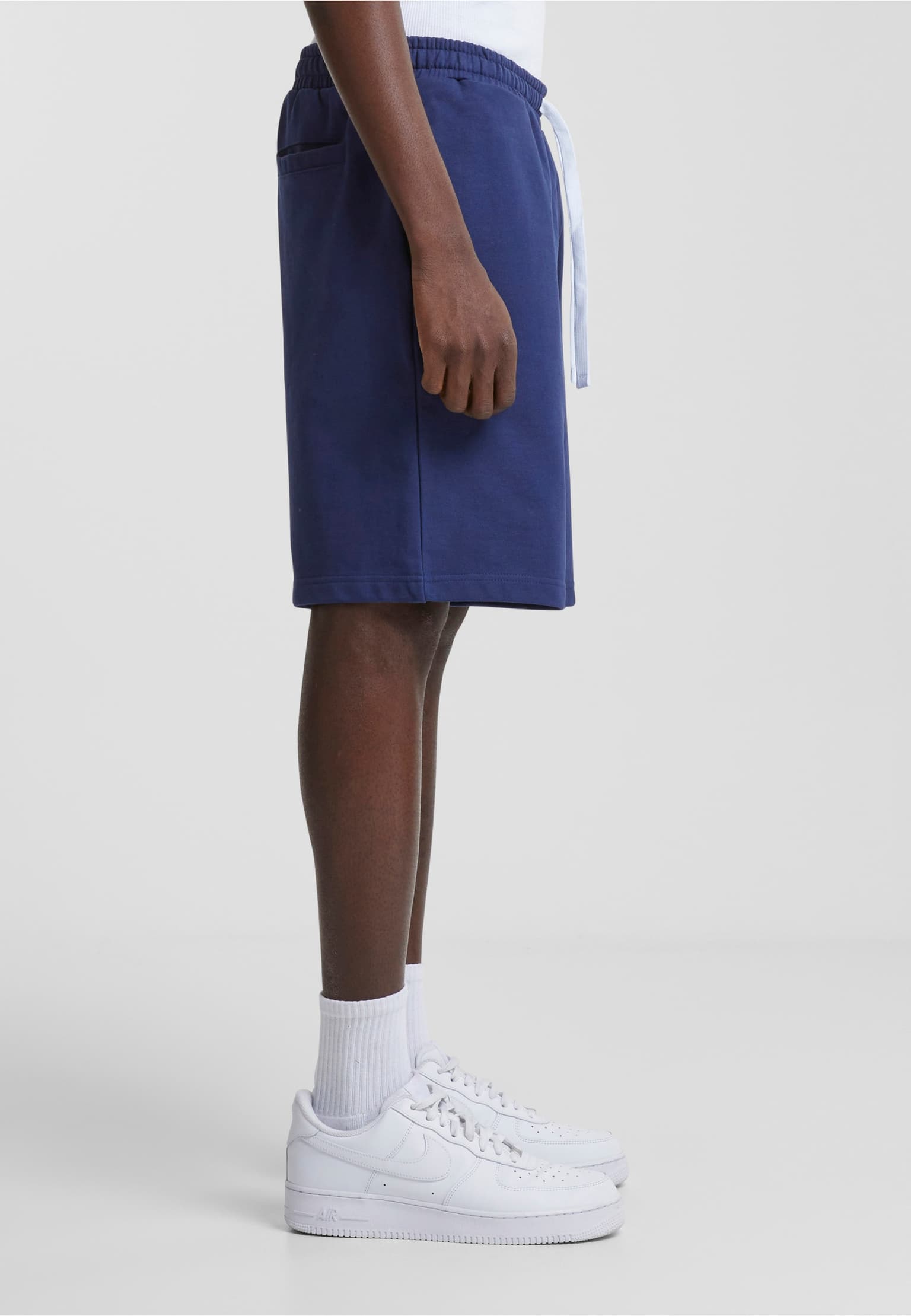 Starter Black Label Essentials Heavy Short – Bild 4