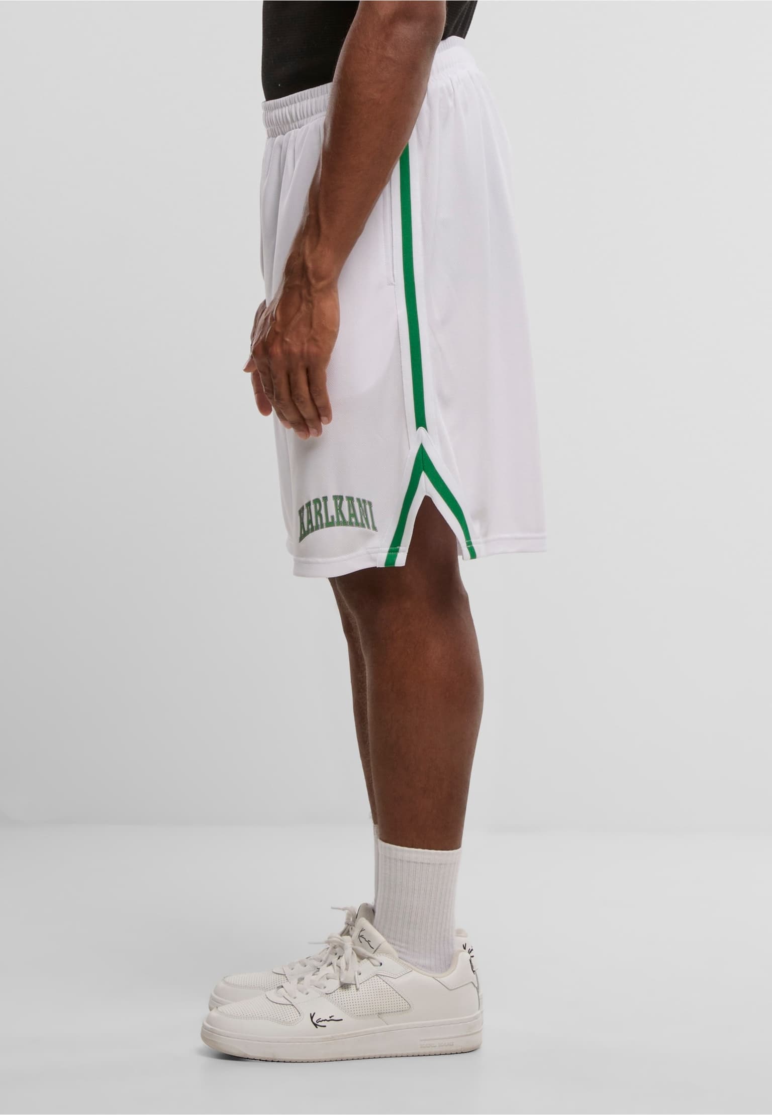 Karl Kani Sport College Tape Mesh Basketball Short – Bild 3