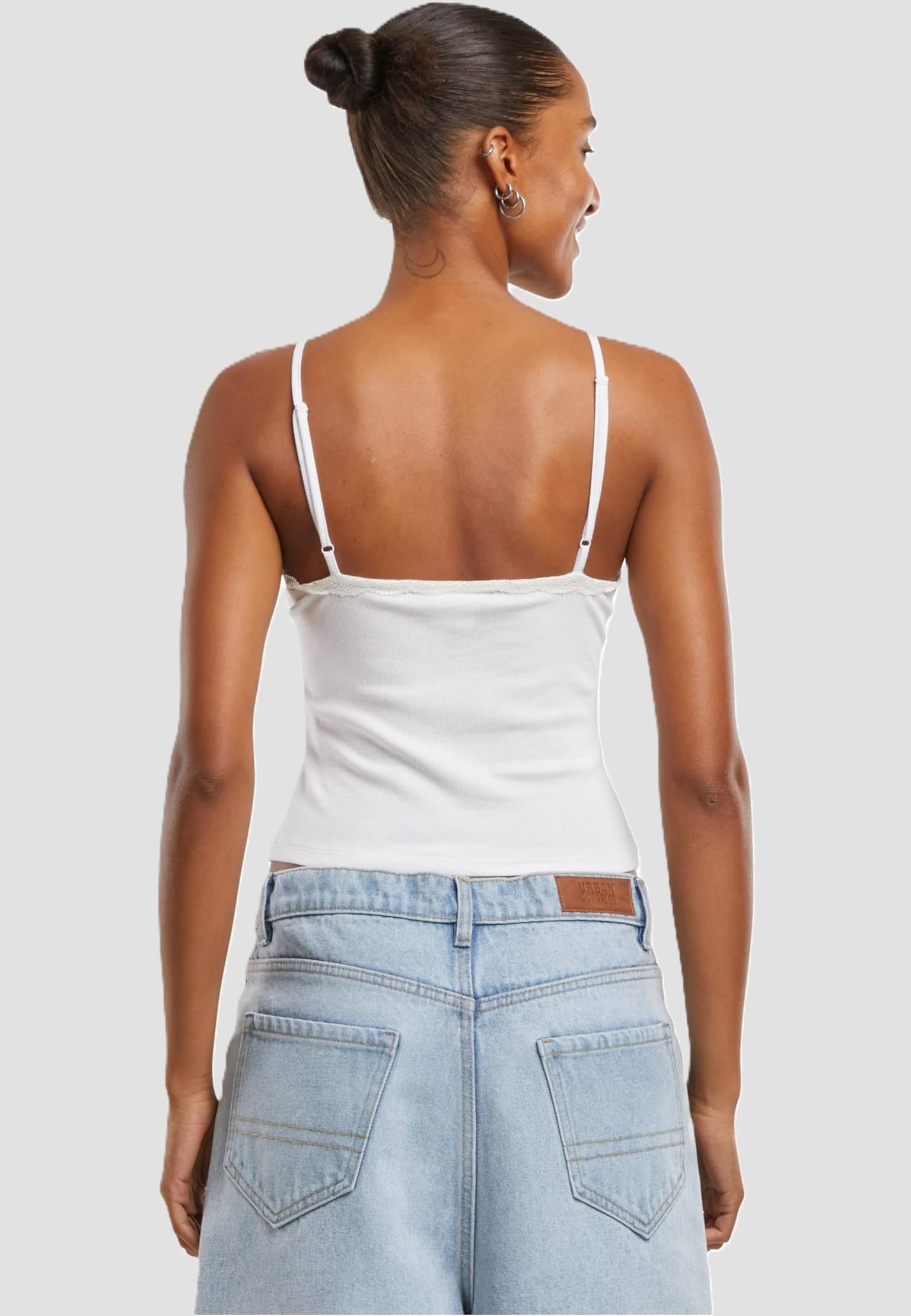 Urban Classics Ladies V-Neck Lace Top 2-Pack – Bild 3