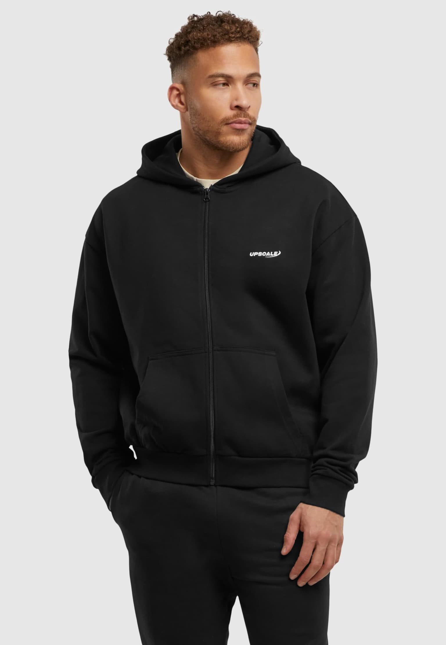 Mister Tee Upscale Core EMB Oversize Zip Hoody