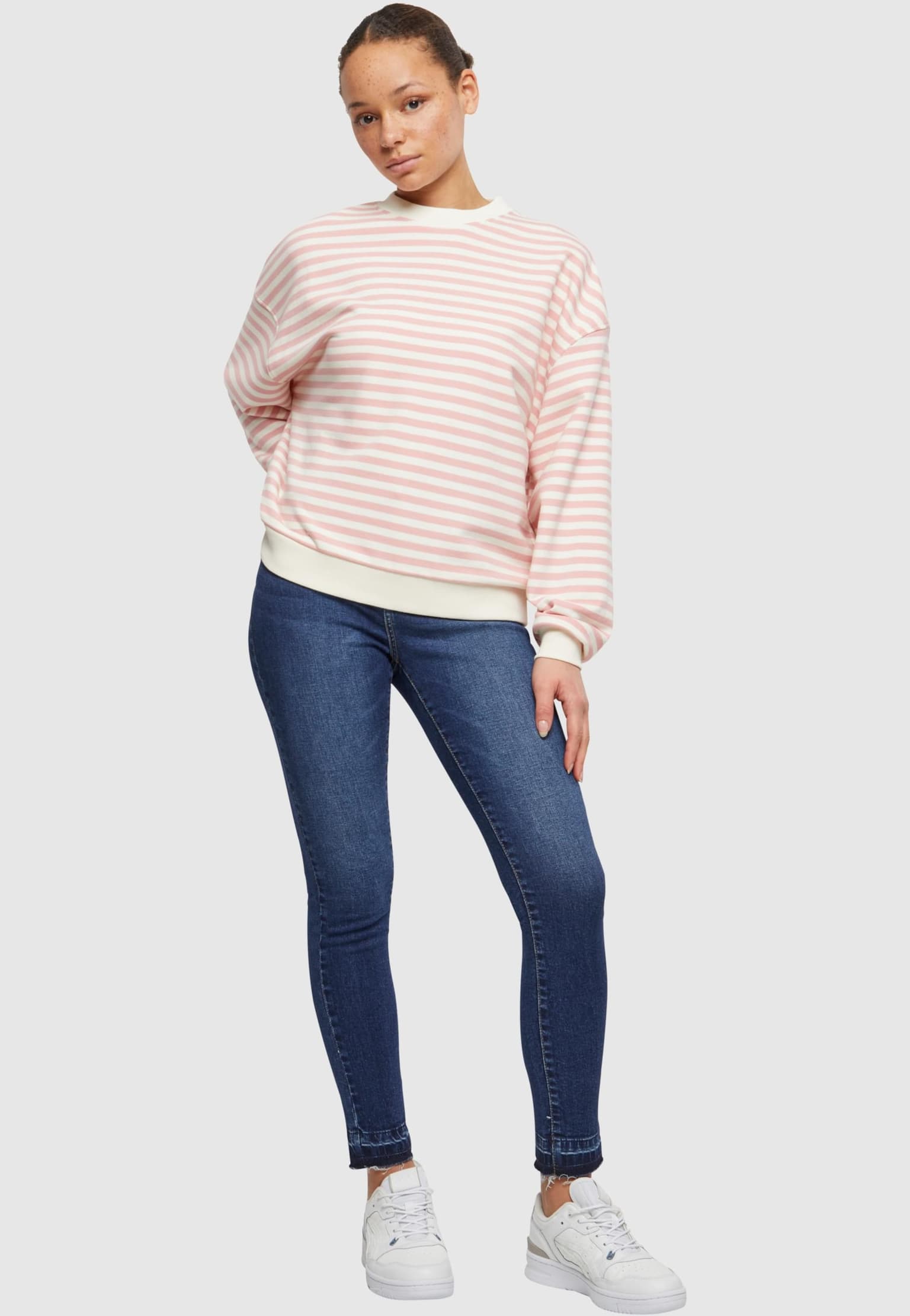 Urban Classics Ladies Oversized Striped Crewneck – Bild 3