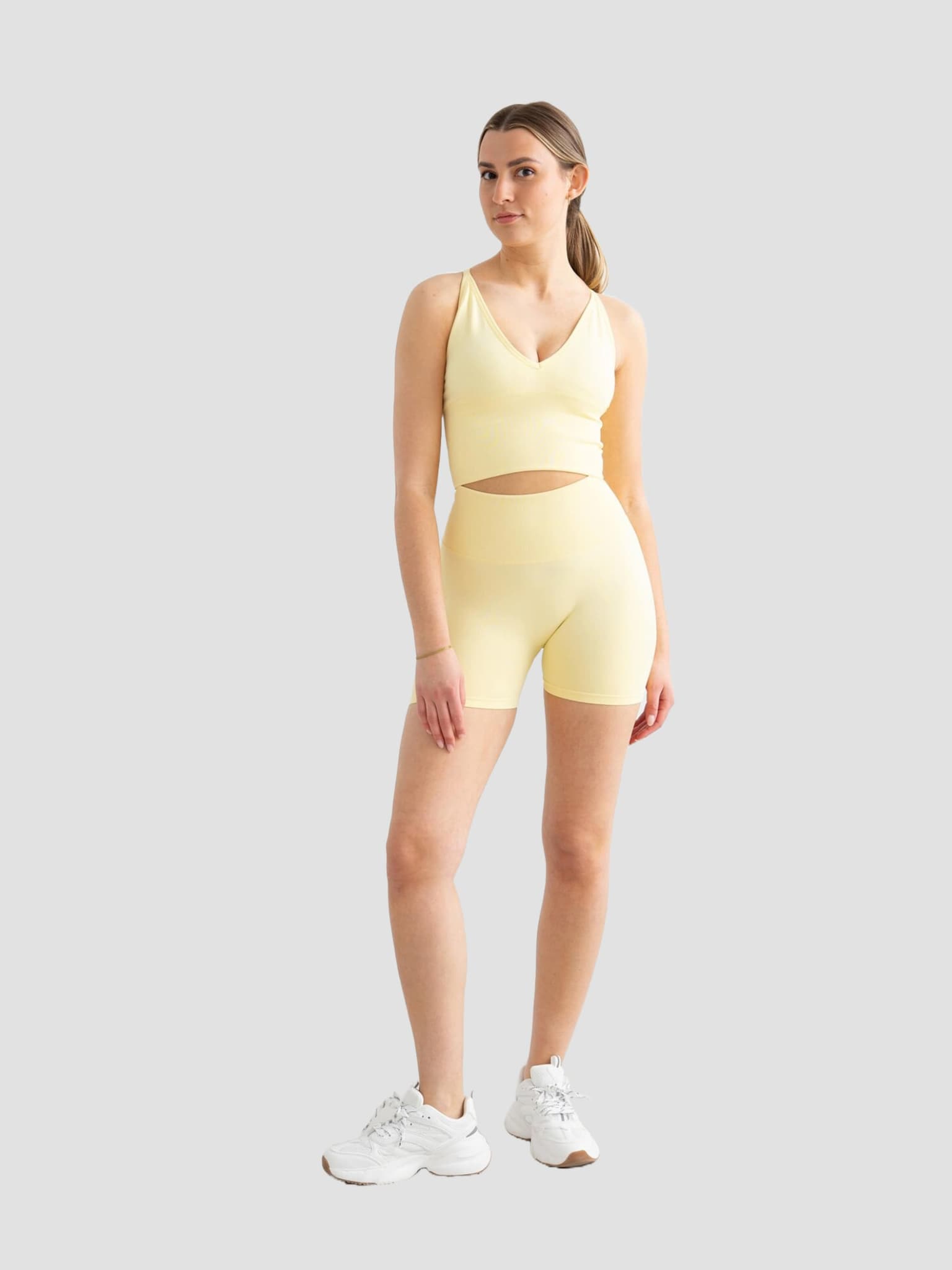 aimn Shape Seamless Hotpants – Bild 4