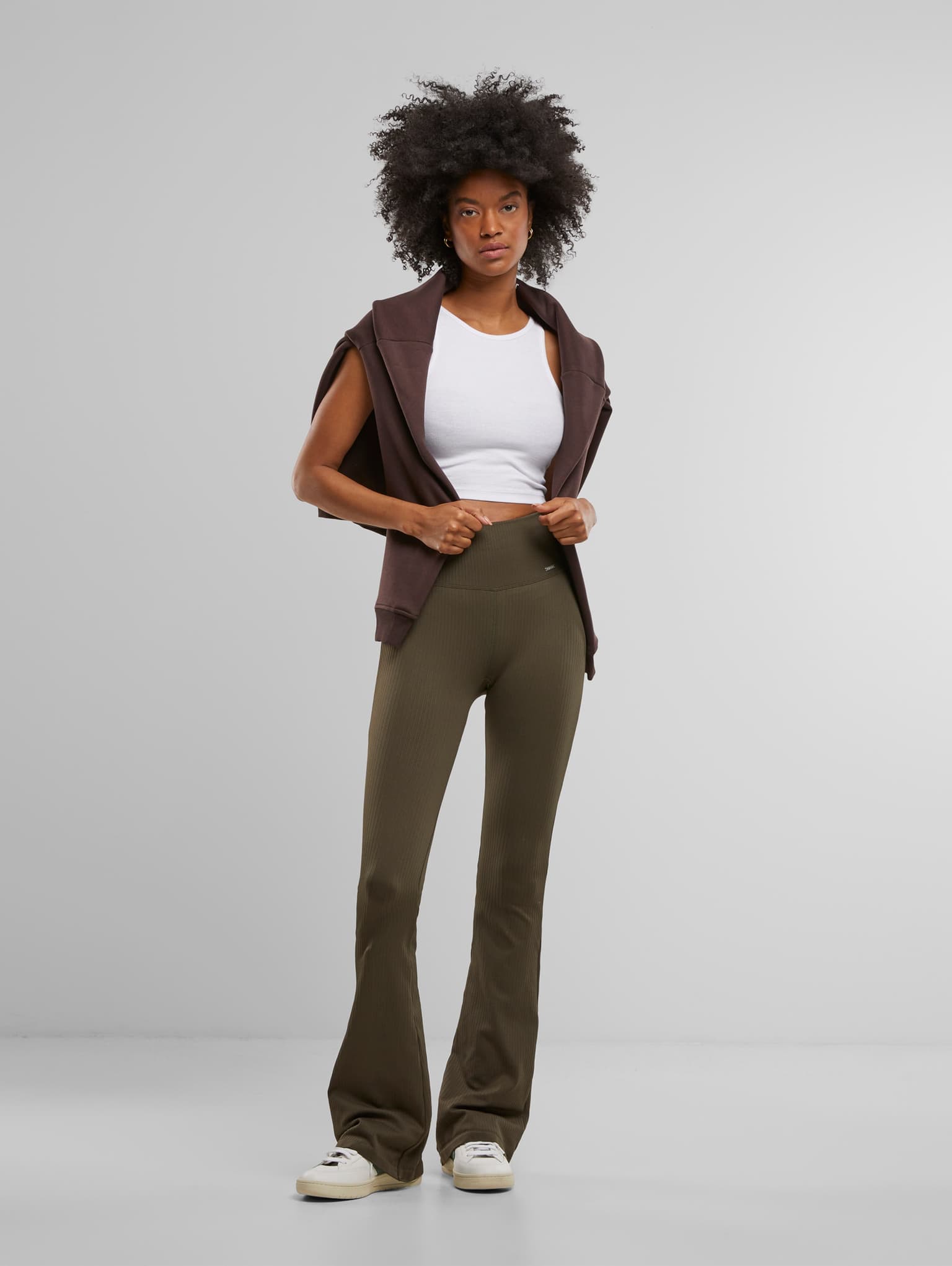 aimn AMN-244-TIG-23080081-067 Ribbed Seamless Flare Tights – Bild 4