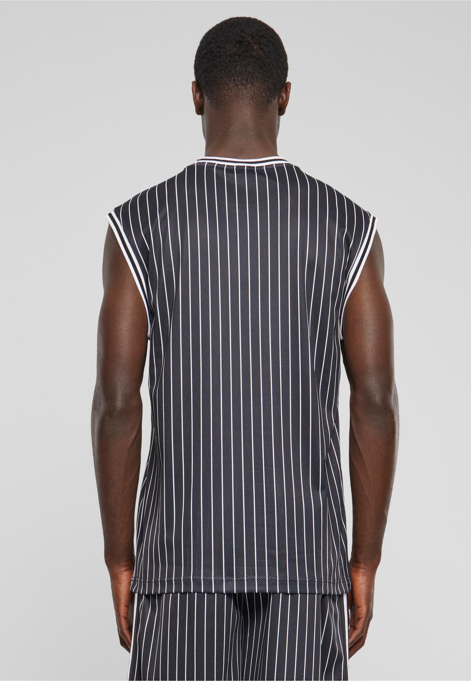 Urban Classics Striped Mesh Tanktop – Bild 2