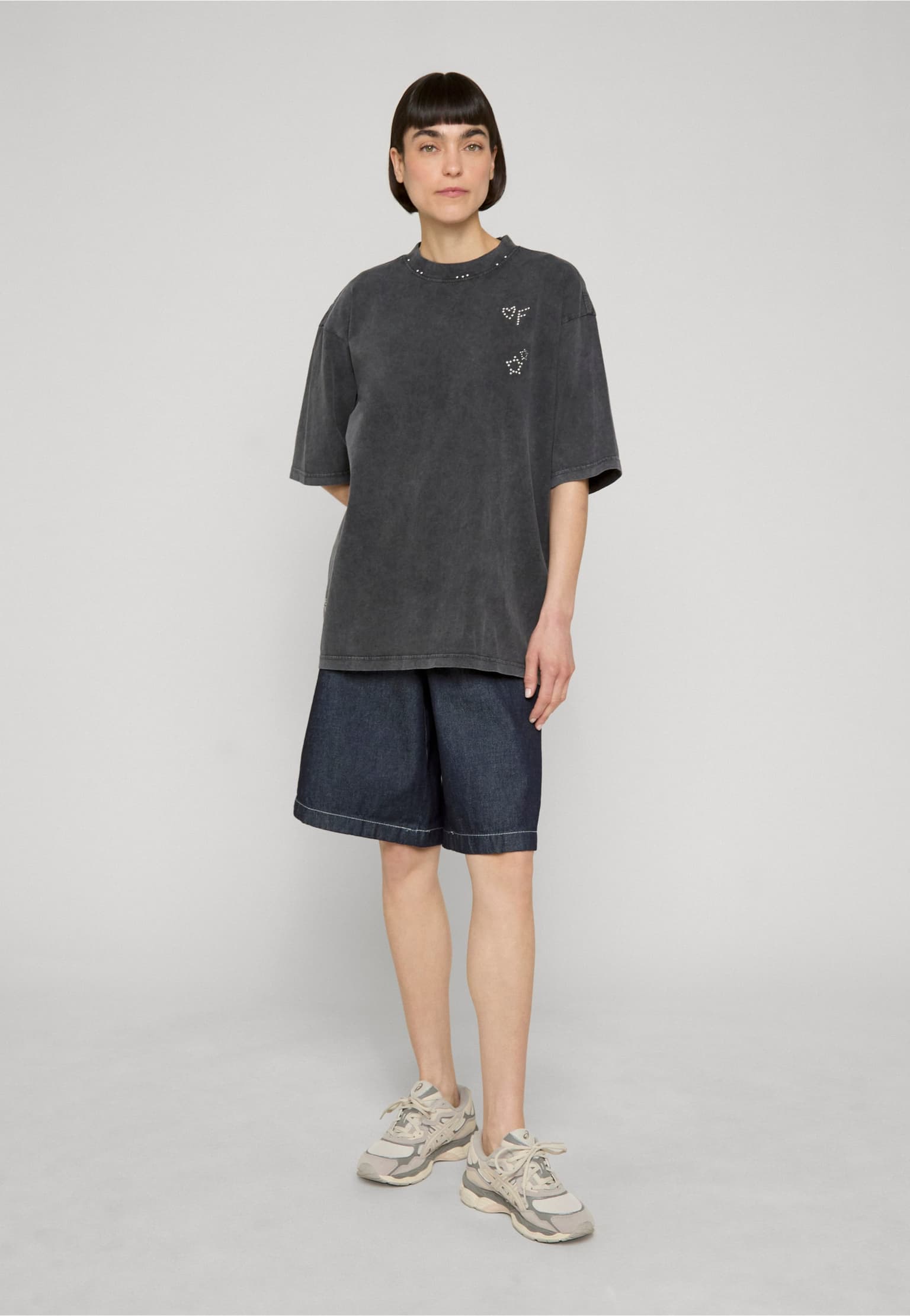 Felicious Vintage Studs Oversize Tee – Bild 4