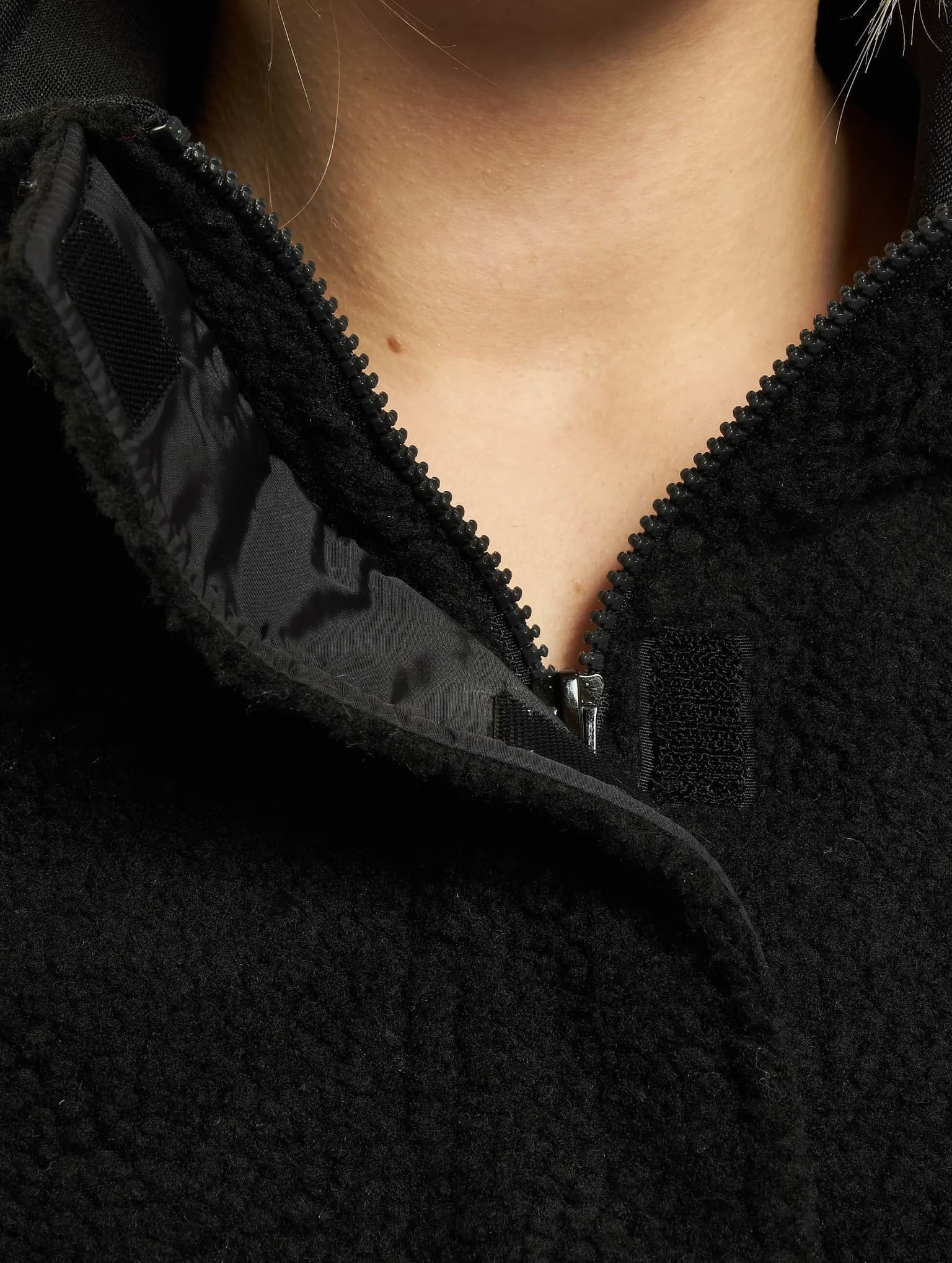 Urban Classics Ladies Sherpa Mix Pull Over Jacket – Bild 4