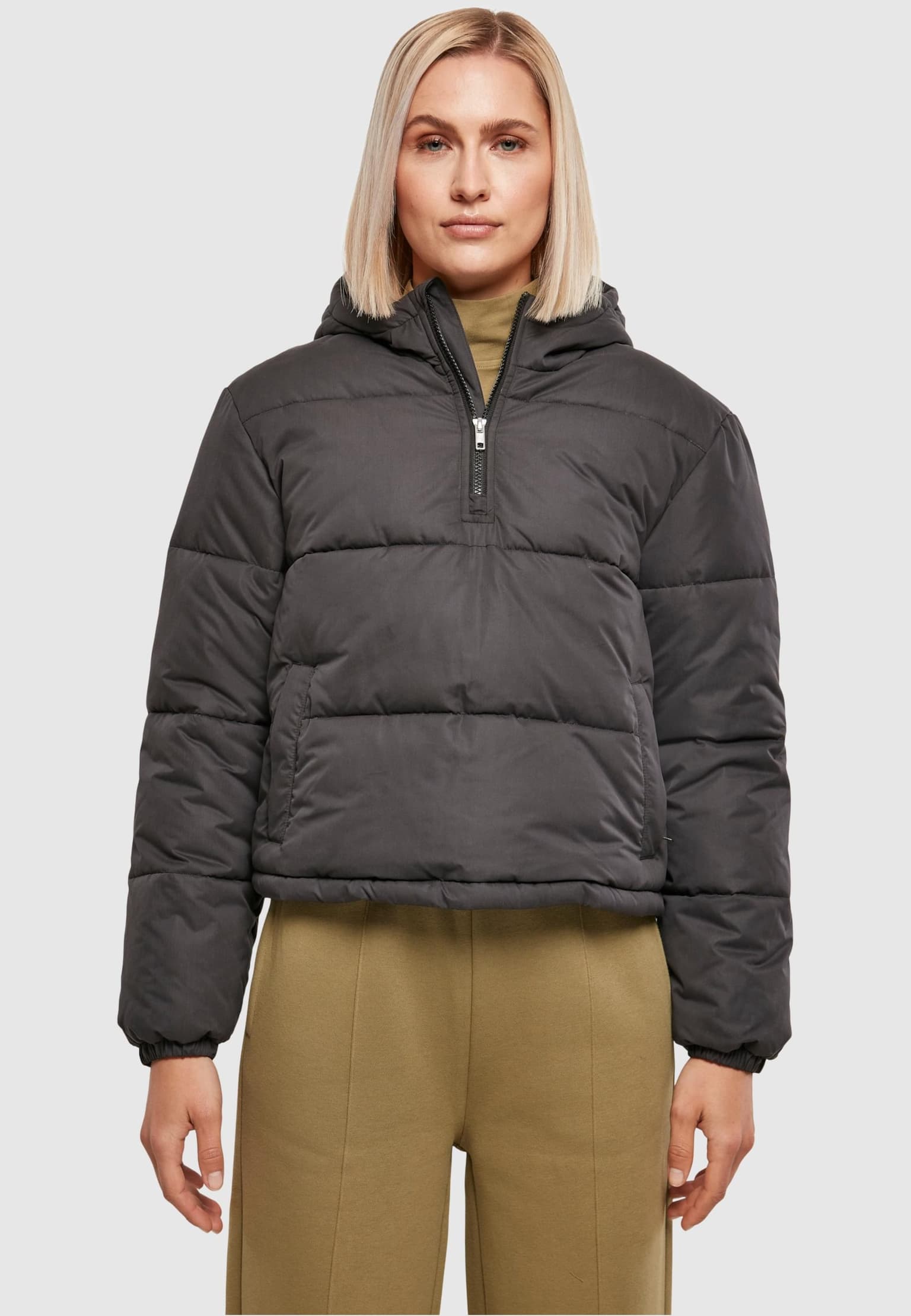 Urban Classics Ladies Puffer Pull Over Jacket – Bild 3