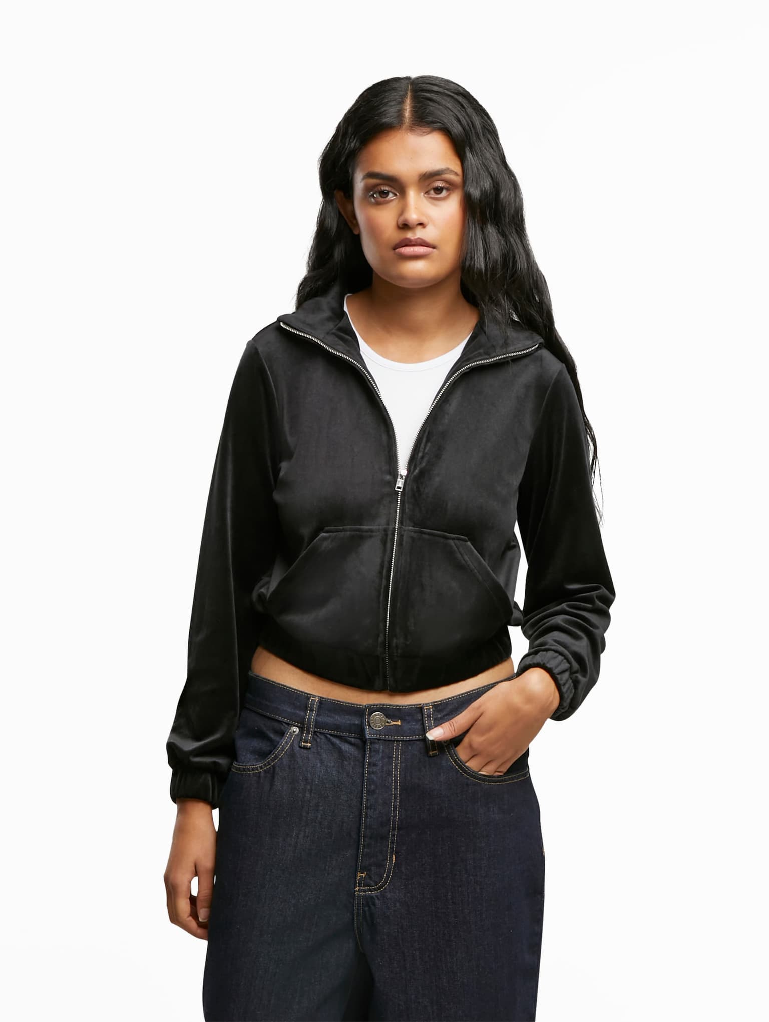 Urban Classics Ladies Short Velvet Track Jacket – Bild 2