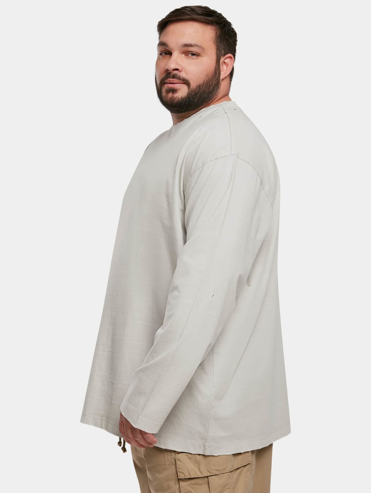 Urban Classics Oversized Distressed Longsleeve – Bild 3