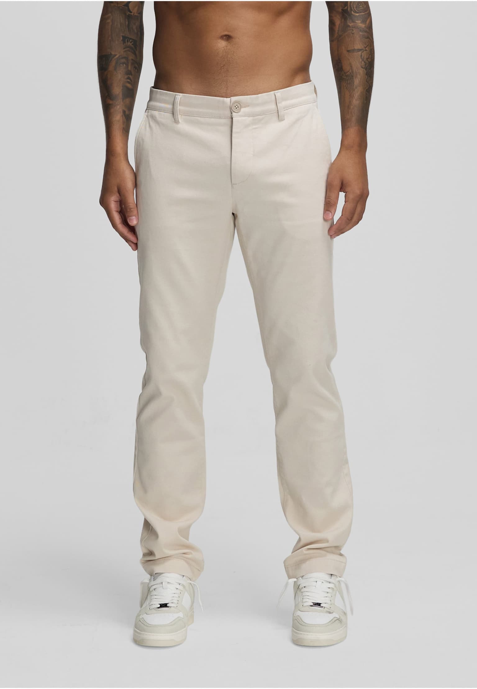 Distorted People Slim Fit