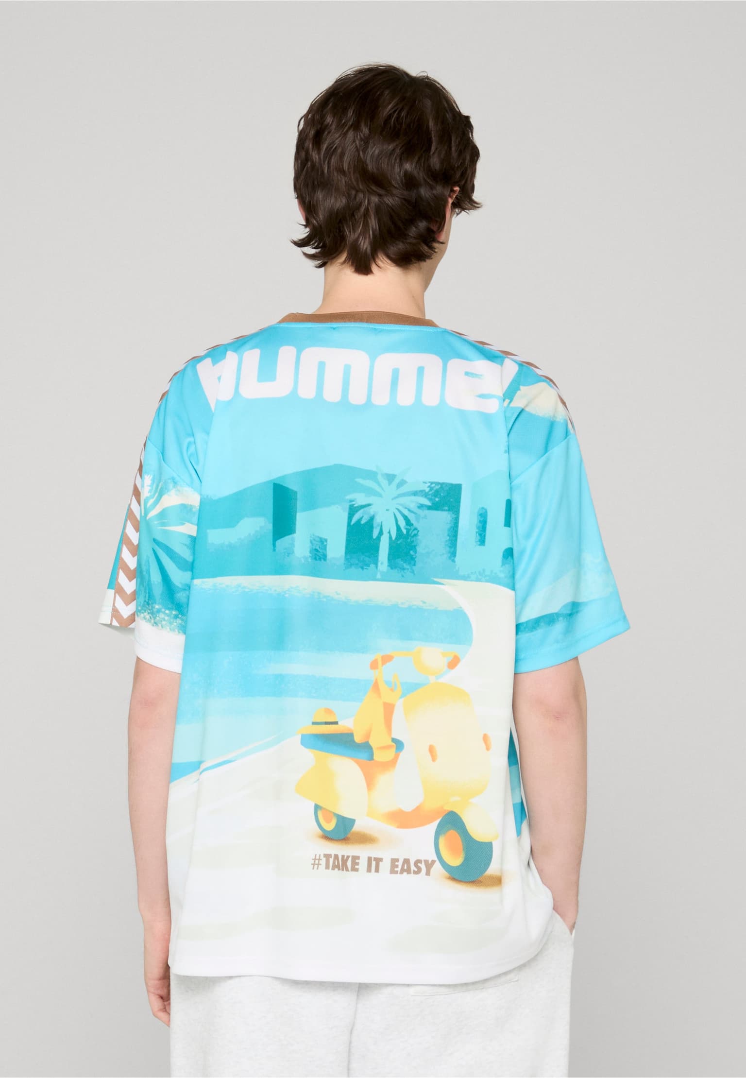 Pipi x Hummel Loose Trikot T-Shirt – Bild 2