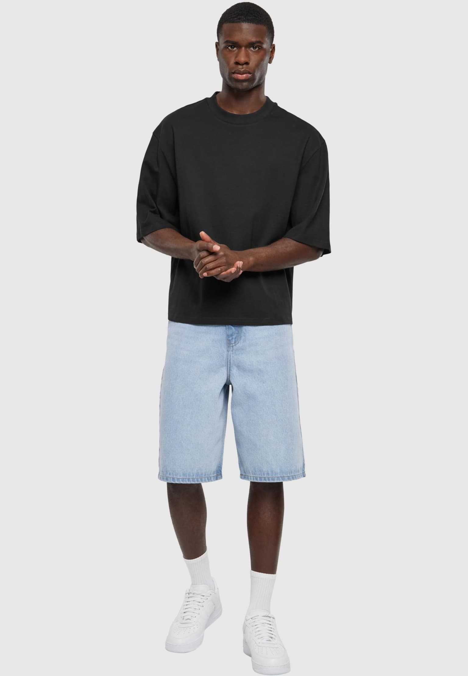 Urban Classics Essentials Oversized Cropped Tee – Bild 3