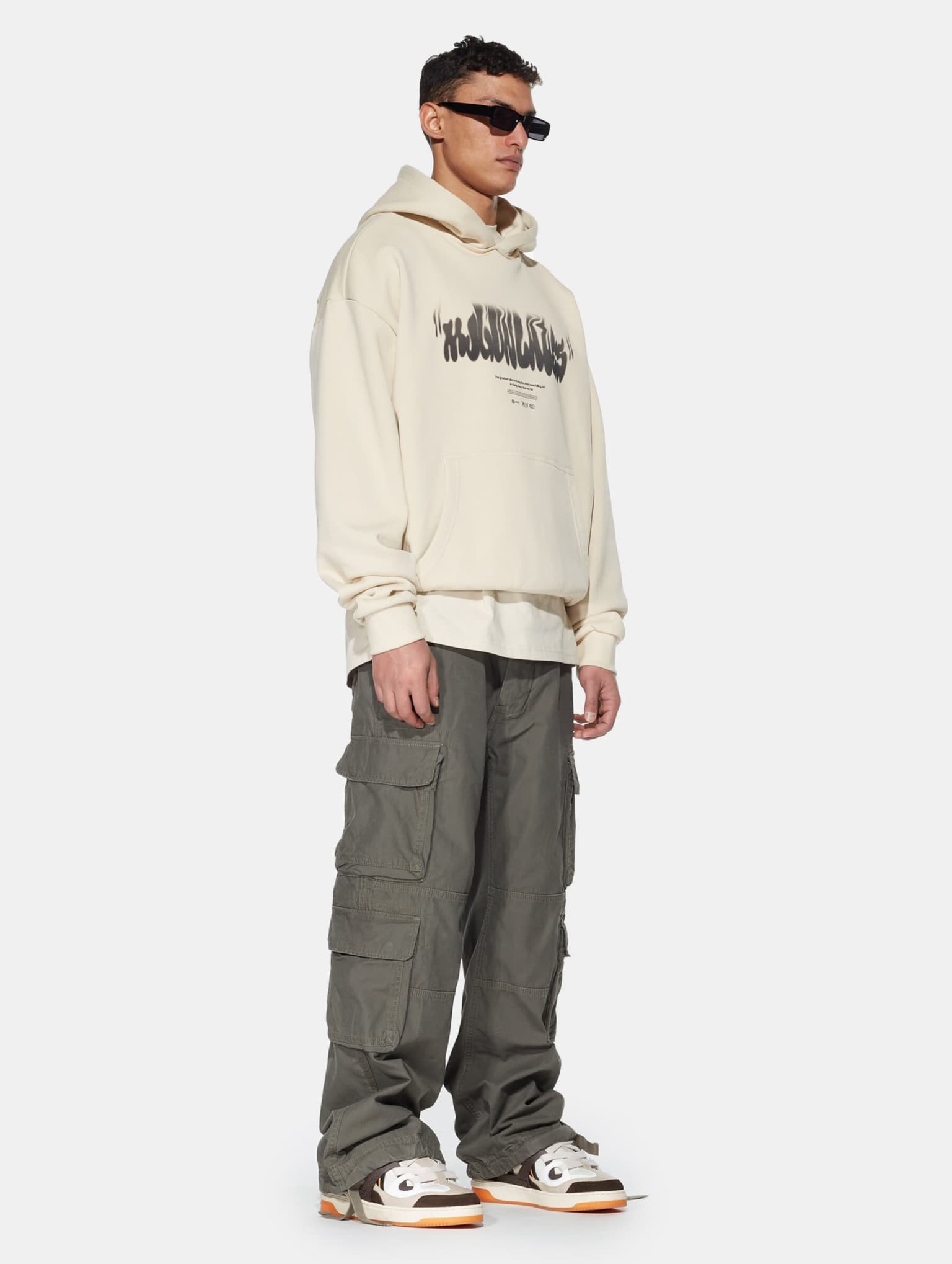 MJ Gonzales Rising x Heavy Oversized Hoody – Bild 4