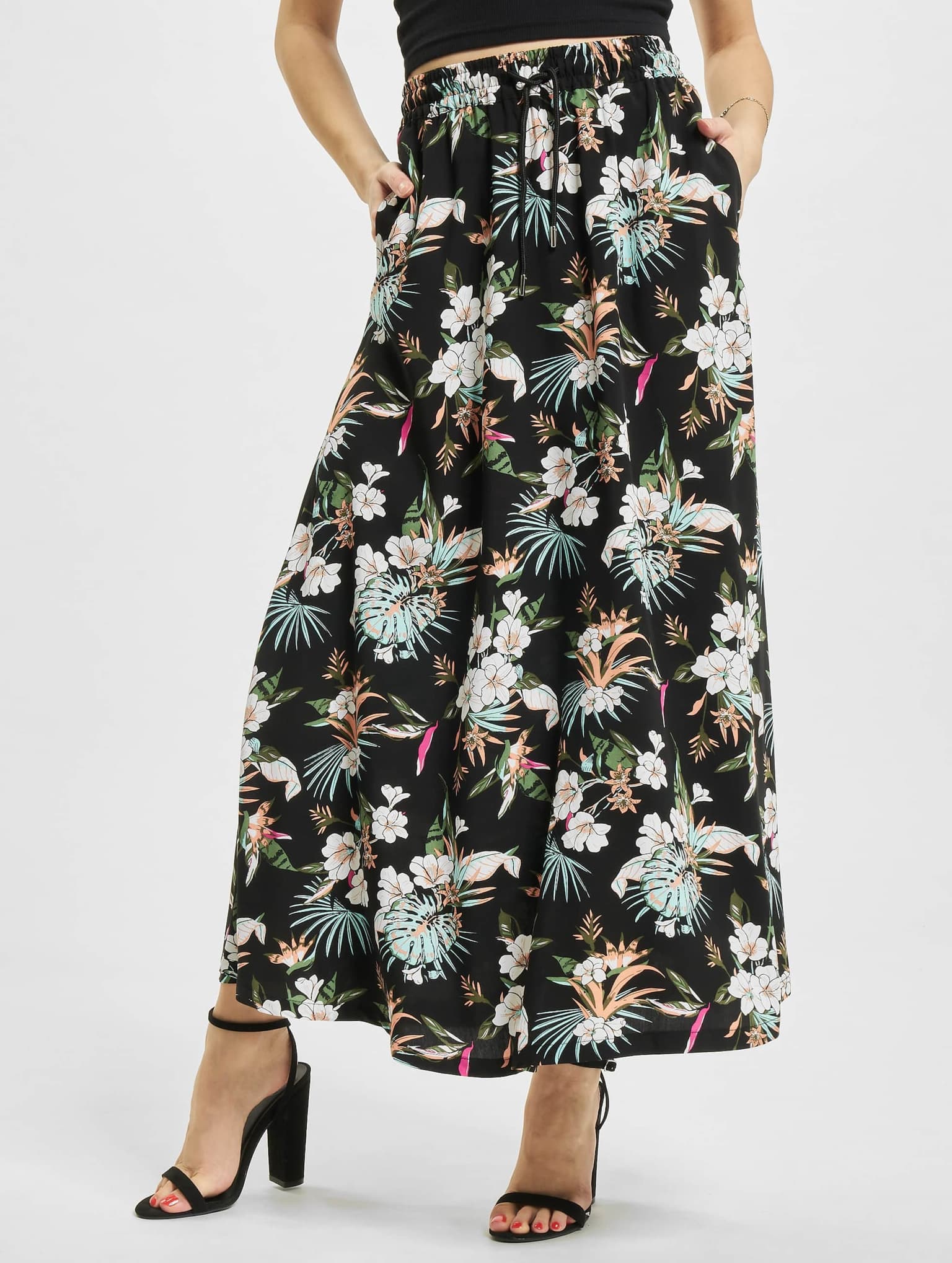 Urban Classics Ladies Viscose Midi Skirt – Bild 3