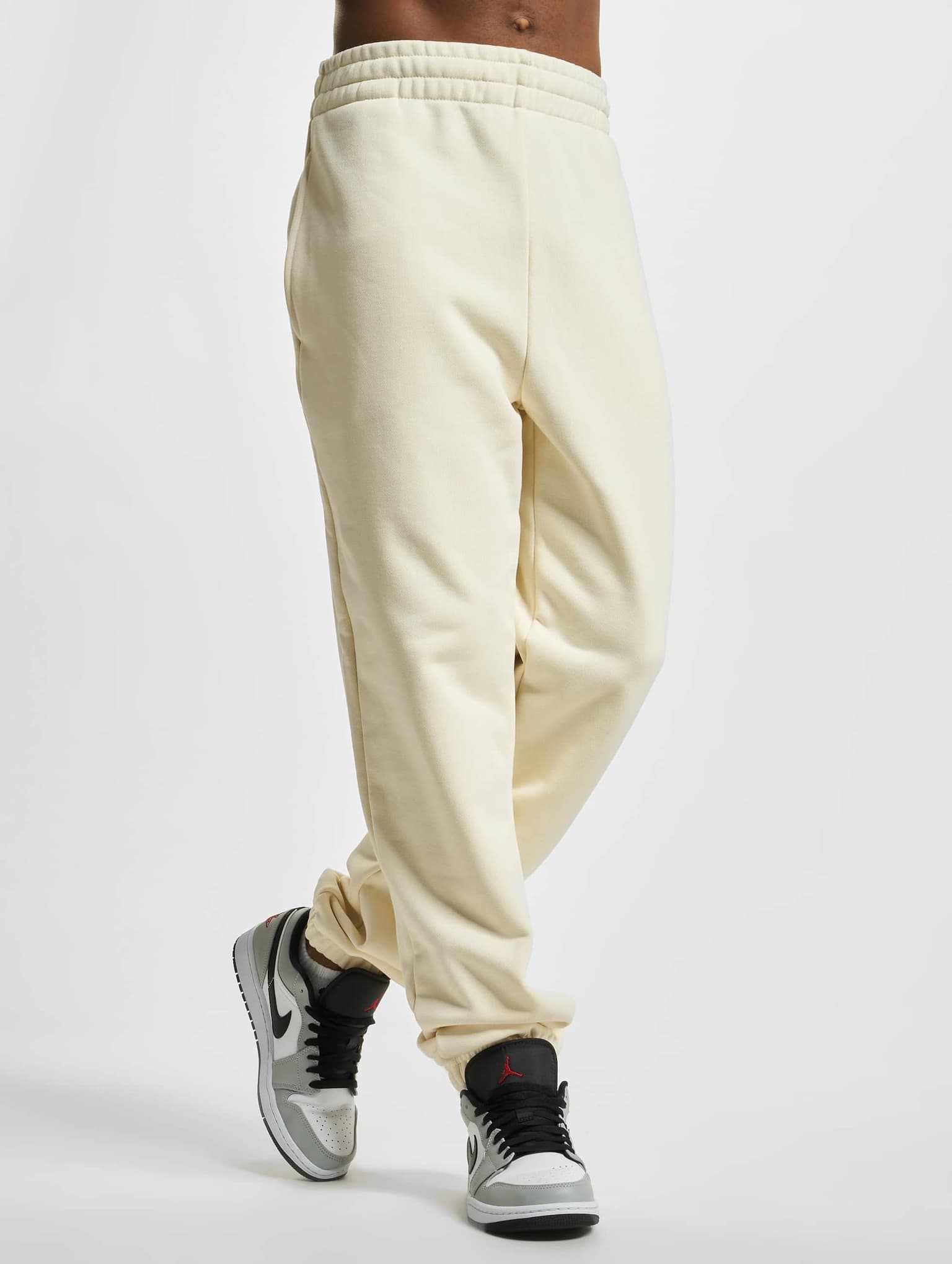 Urban Classics Ultra Heavy Sweatpants – Bild 3