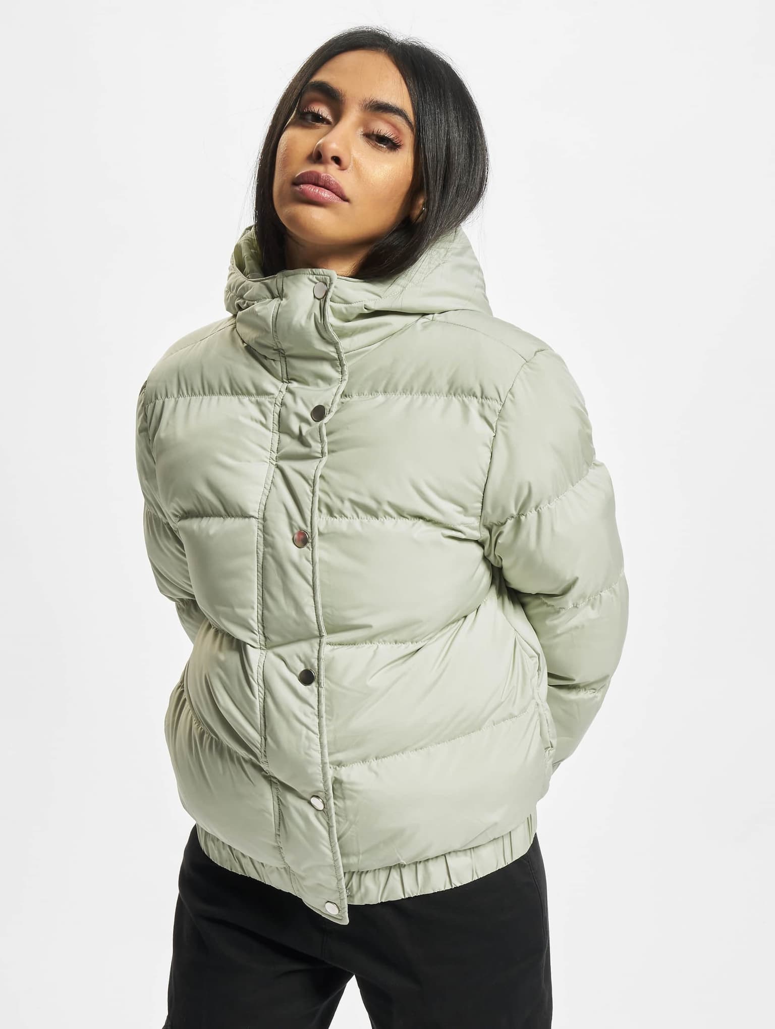 Urban Classics Ladies Hooded Puffer Jacket – Bild 3