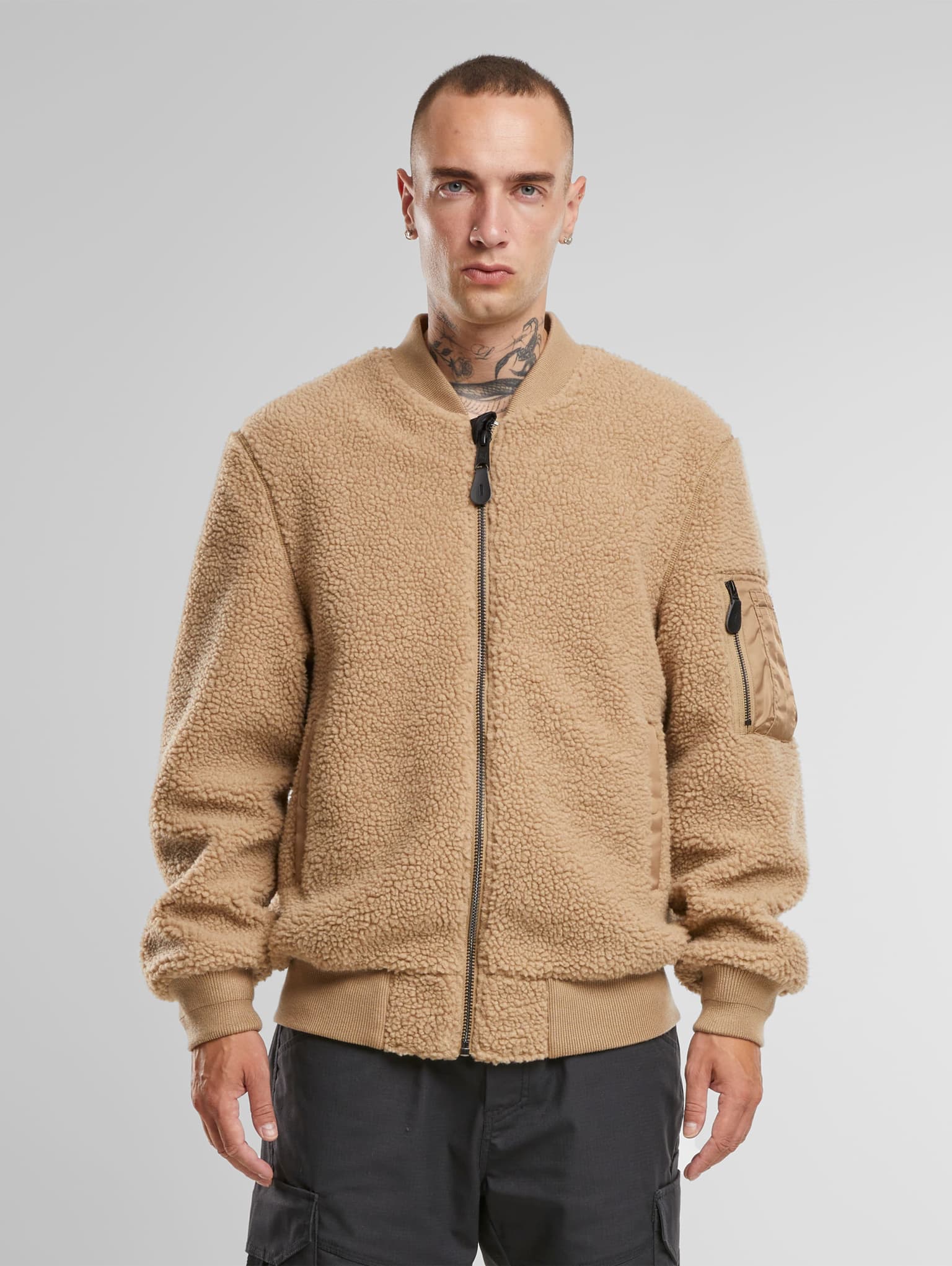 Brandit MA1 Sherpa Jacket – Bild 4
