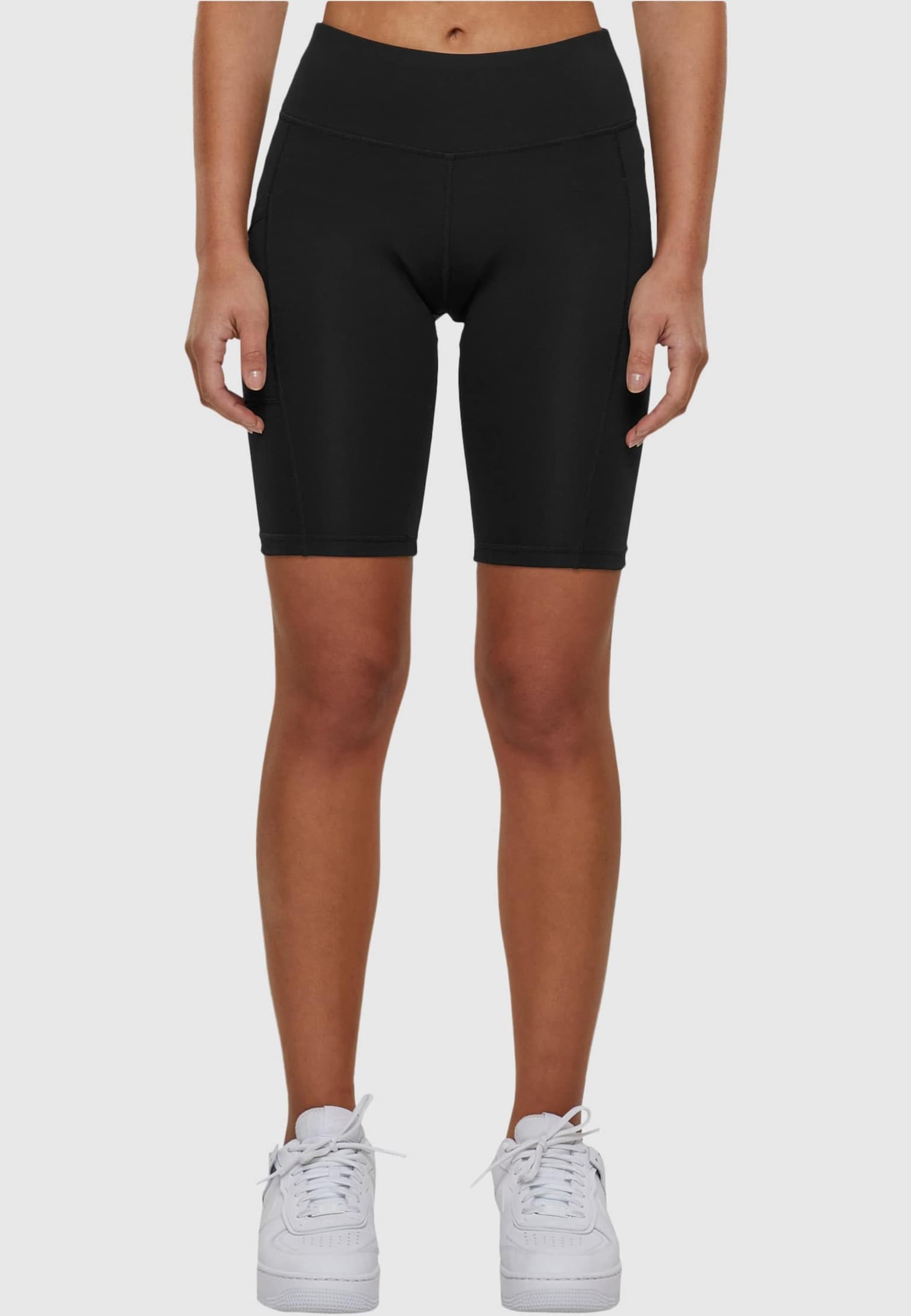 Urban Classics Ladies Essentials Cycle Short – Bild 3