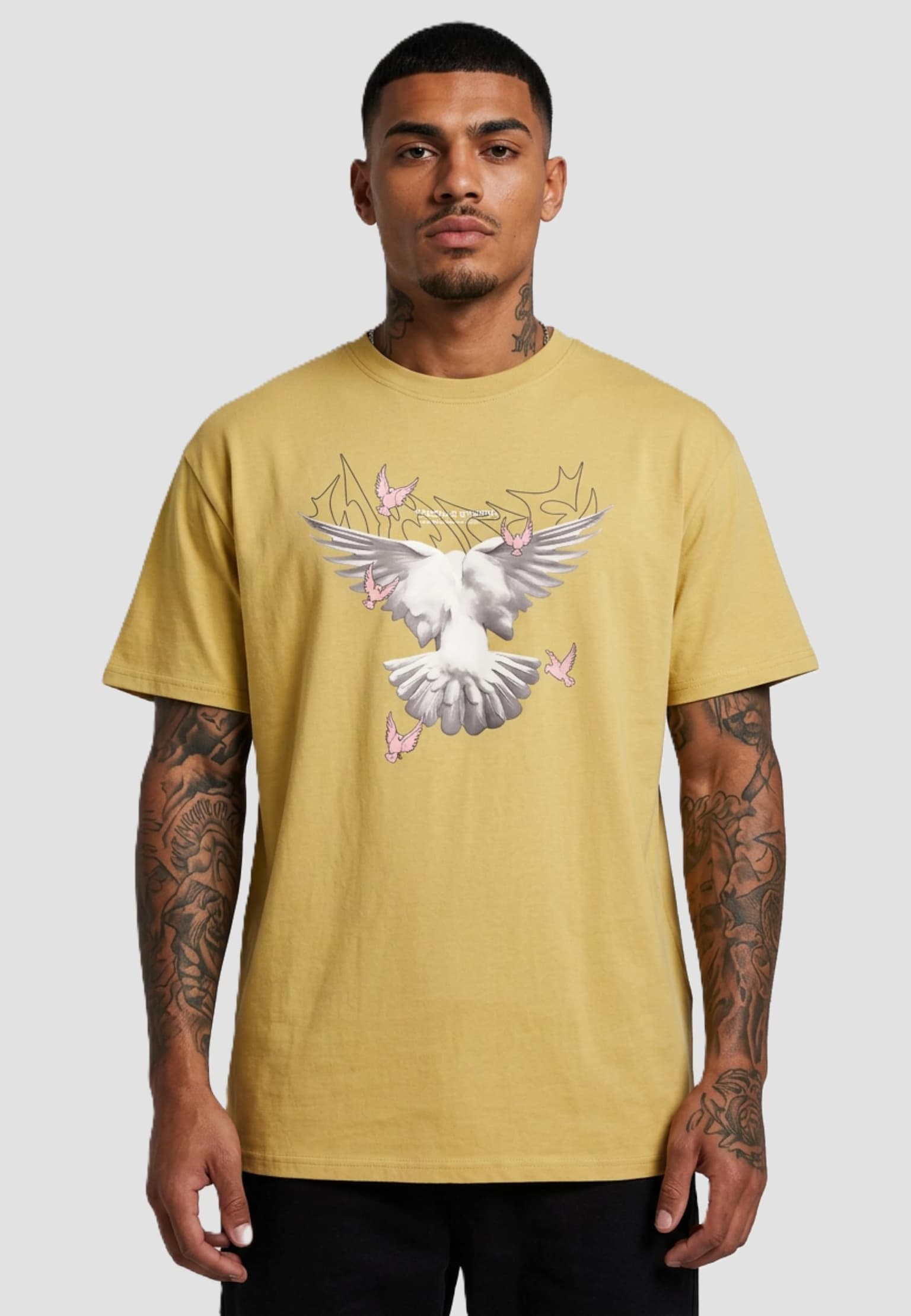 Mister Tee Upscale Doves Oversize