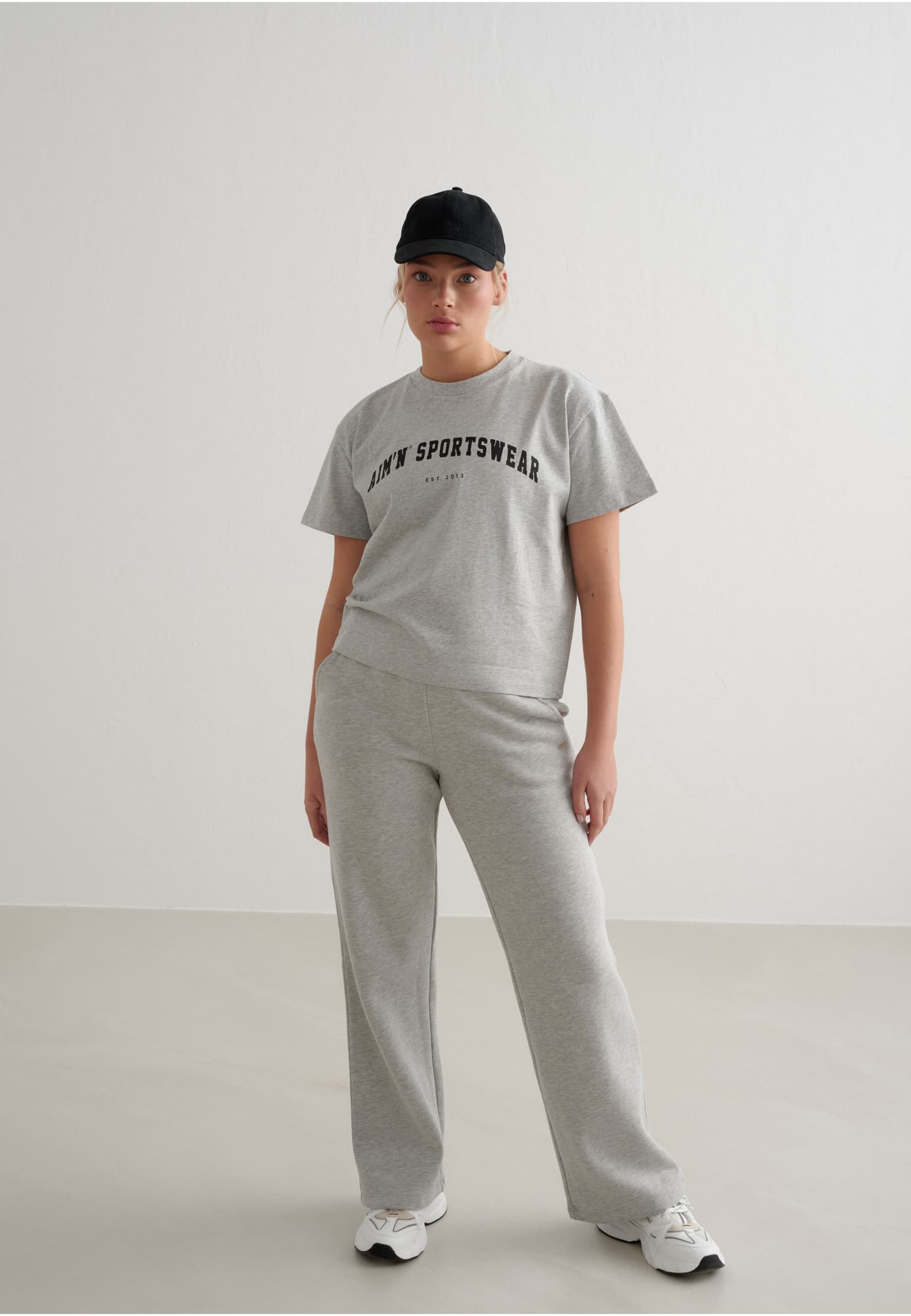 aimn Varsity Boxy T-shirt – Bild 3