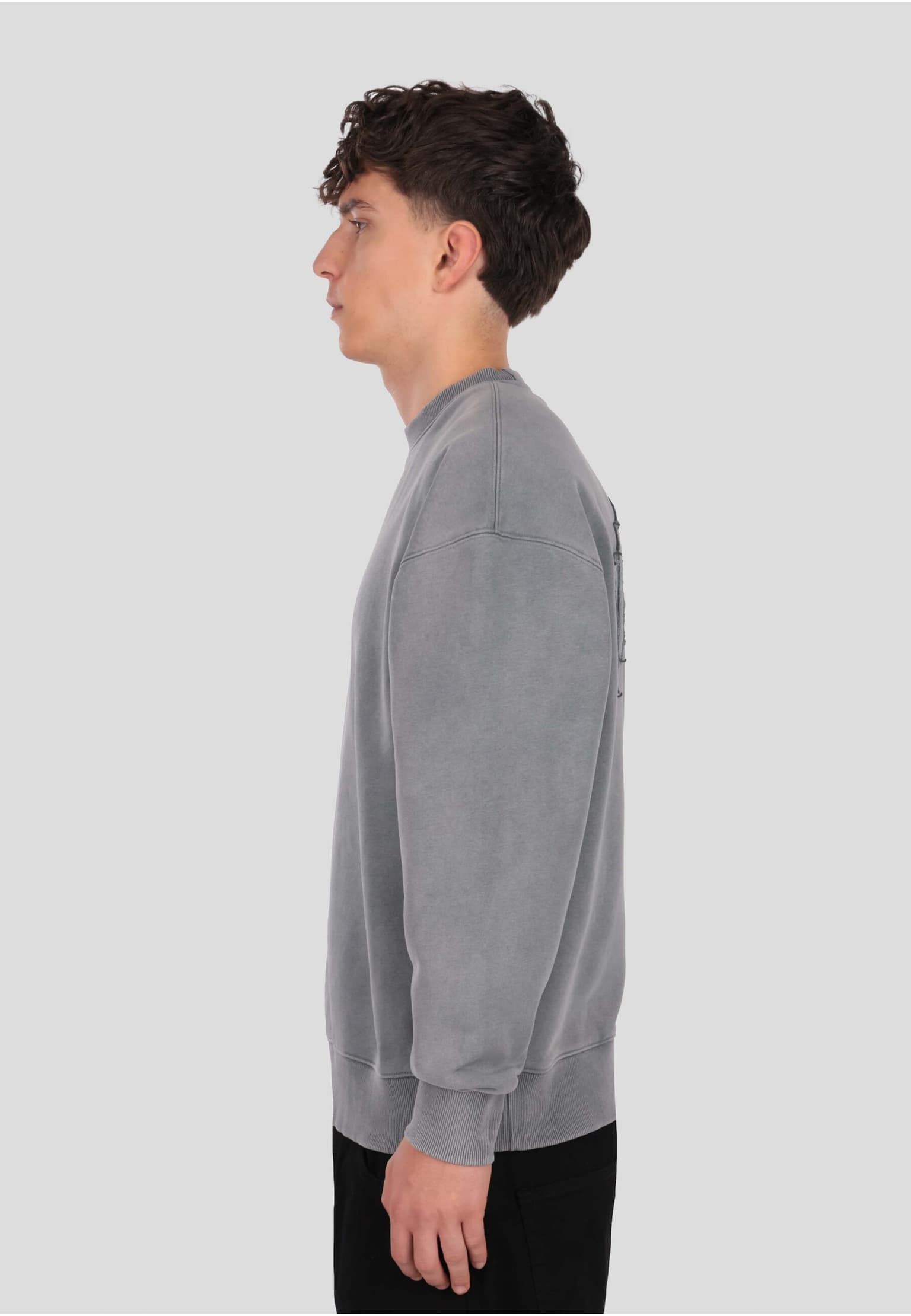 Dropsize RAW EDGES CREWNECK – Bild 3