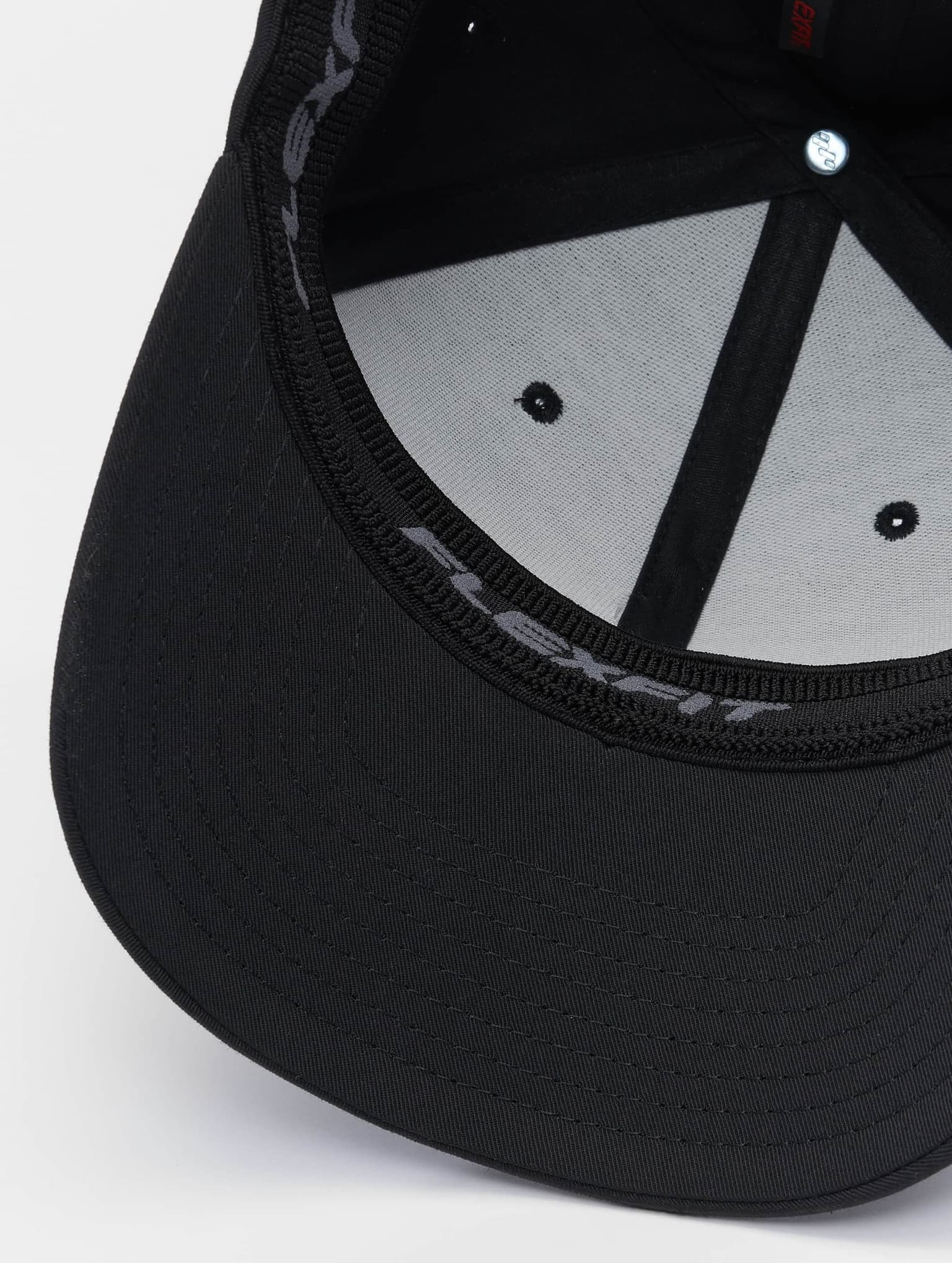 Flexfit Essentials Polyester Cap – Bild 3