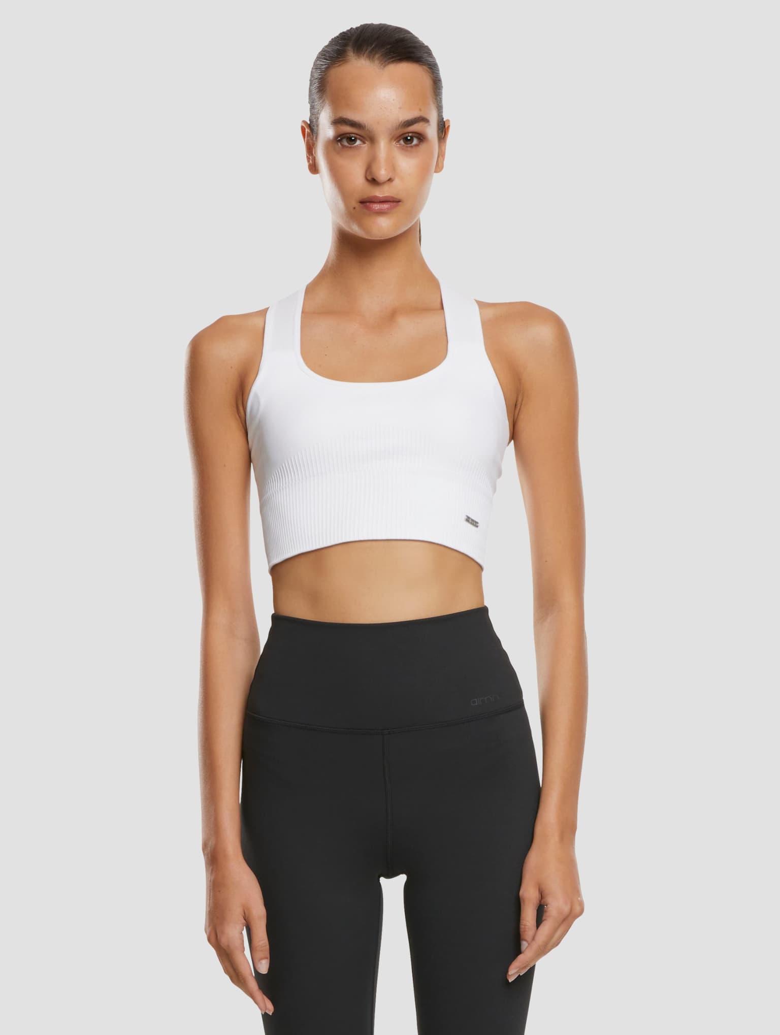 AMN-243-BRA-19030024-017 AIMN High Ripped Support Bra – Bild 3