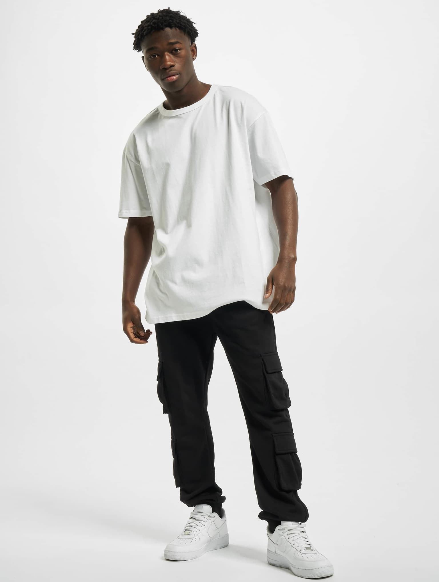 Urban Classics Essentials Basic Tee – Bild 4