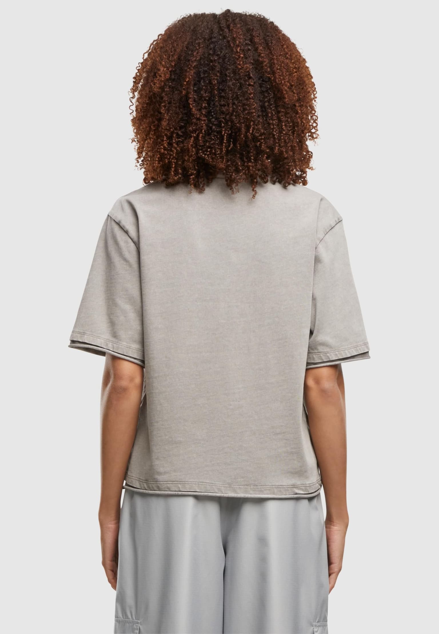 Urban Classics Ladies Washed Jersey Boxy Shirt – Bild 2