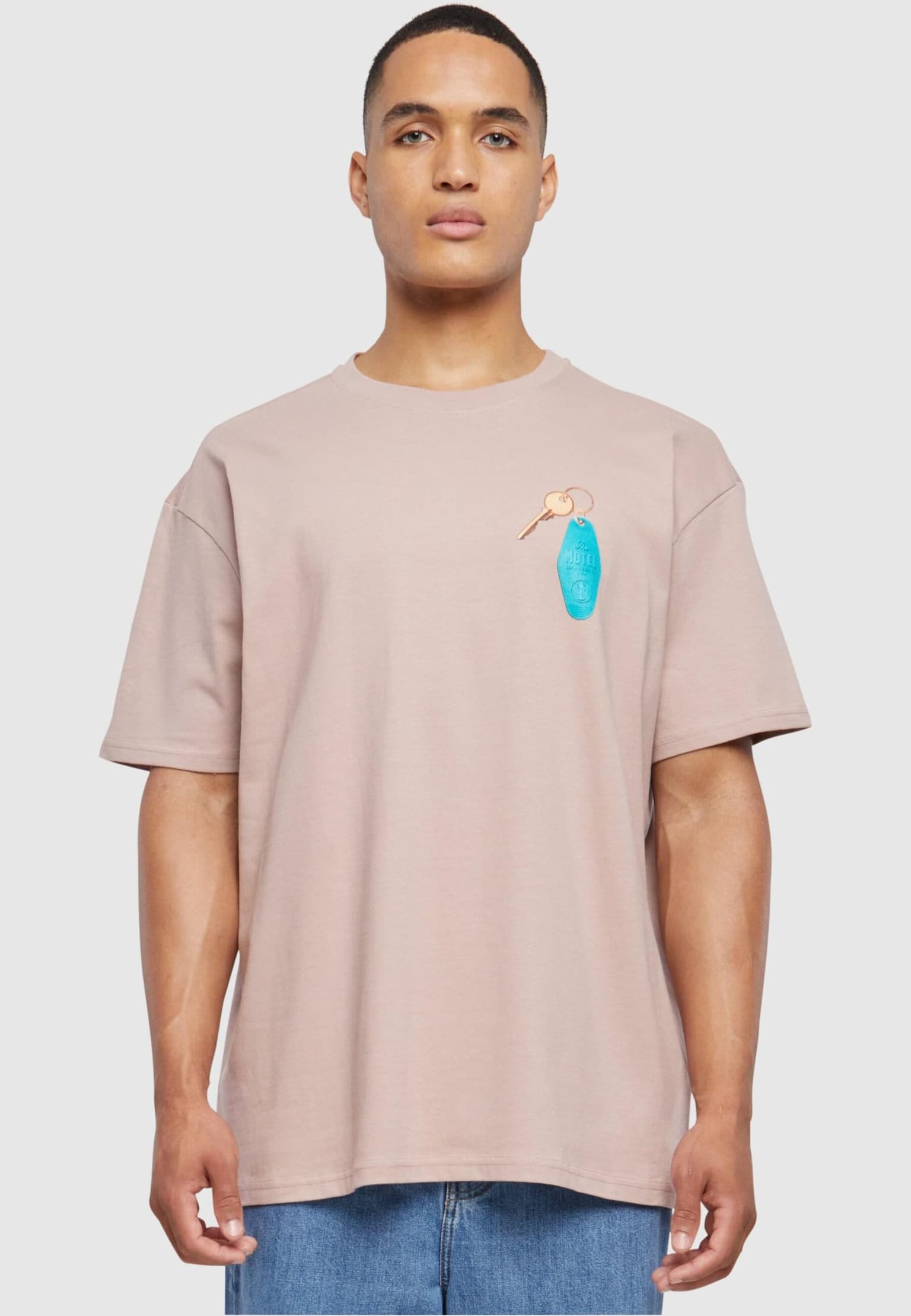Mister Tee Upscale California Motel Oversize – Bild 2