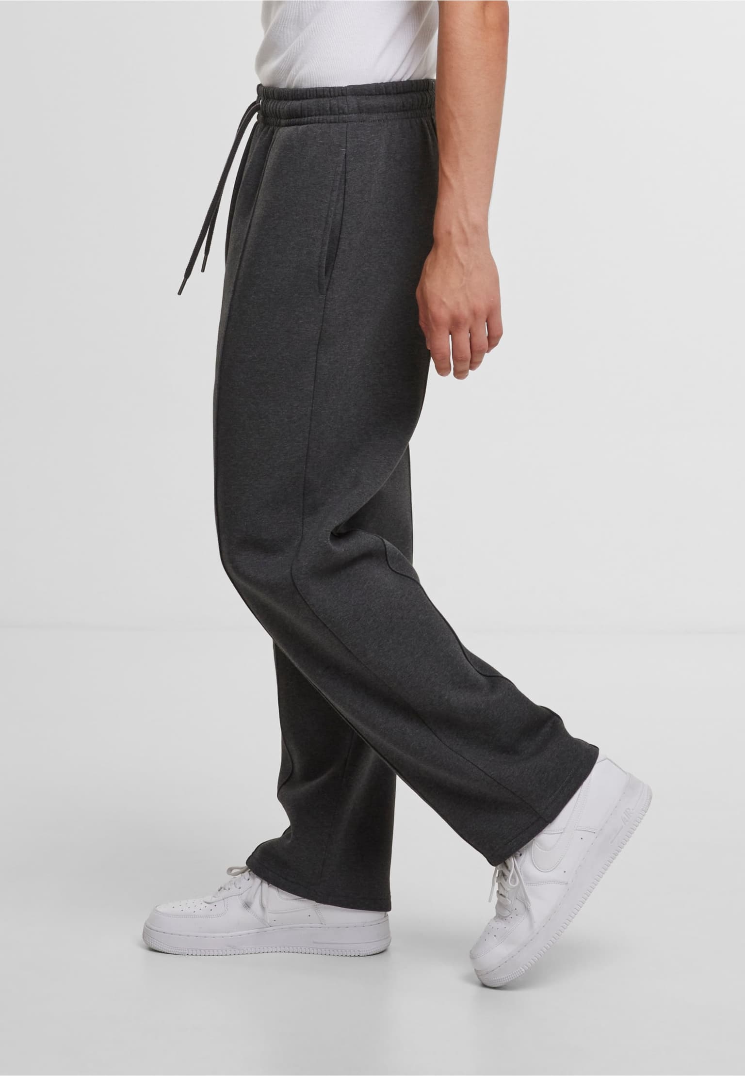 Urban Classics Fluffy Pintuck Trackpants – Bild 3