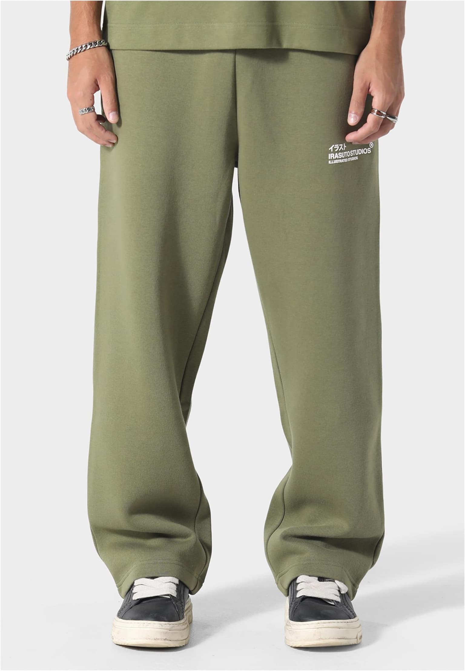 Irasuto Studios OPEN JOGGER
