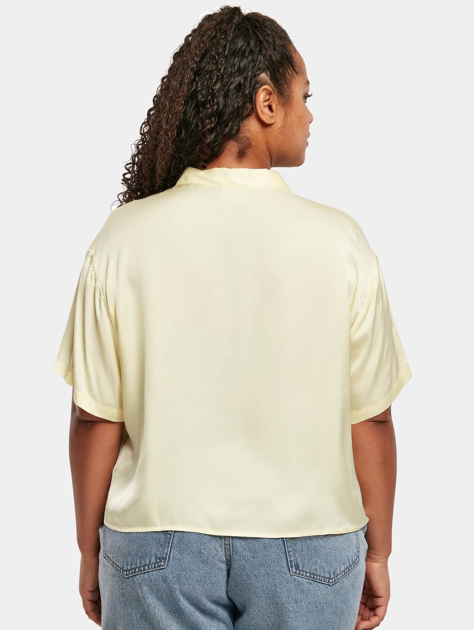 Urban Classics Ladies Viscose Satin Resort Shirt – Bild 2