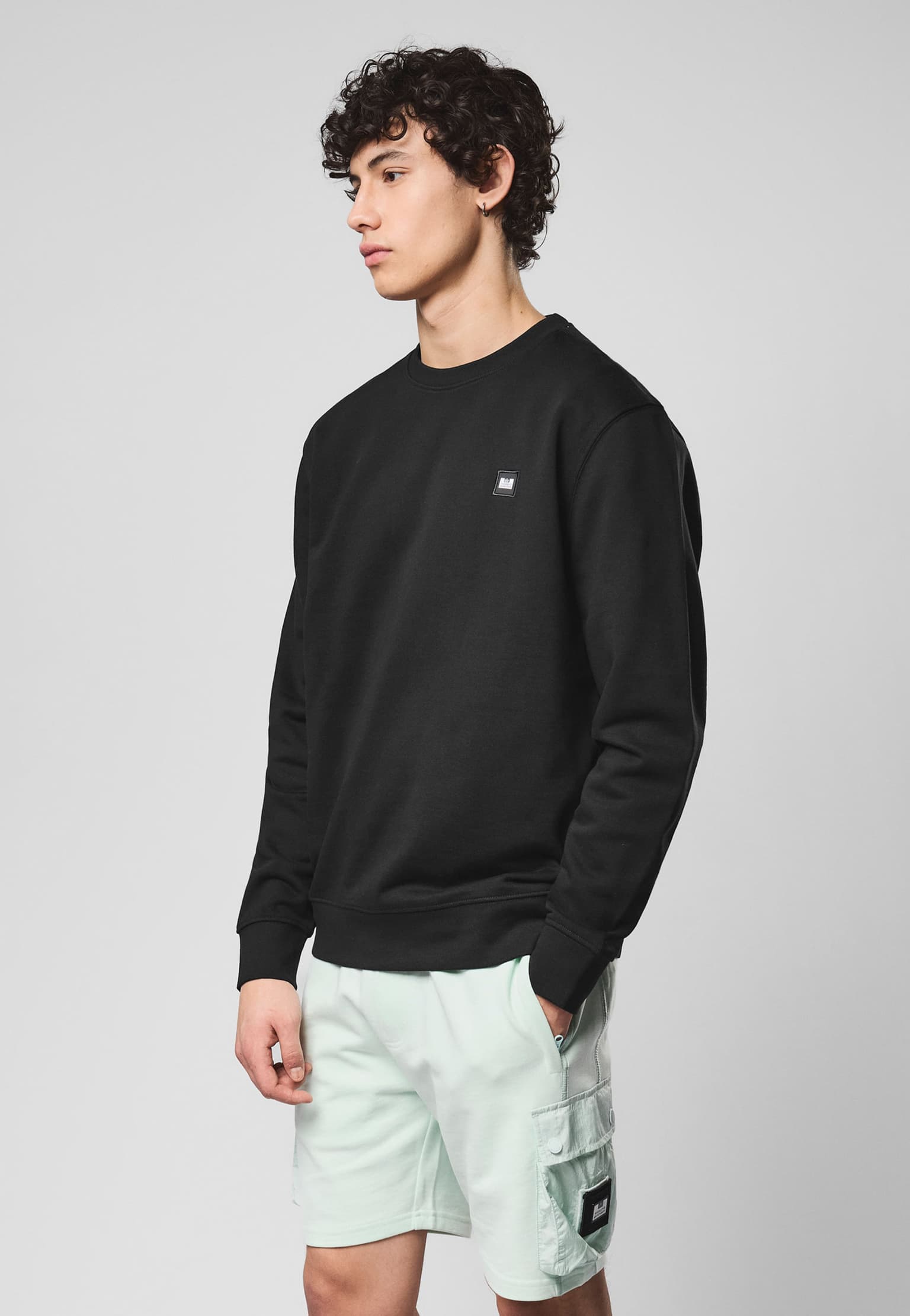 Weekend Offender FERRER BADGE SWEAT