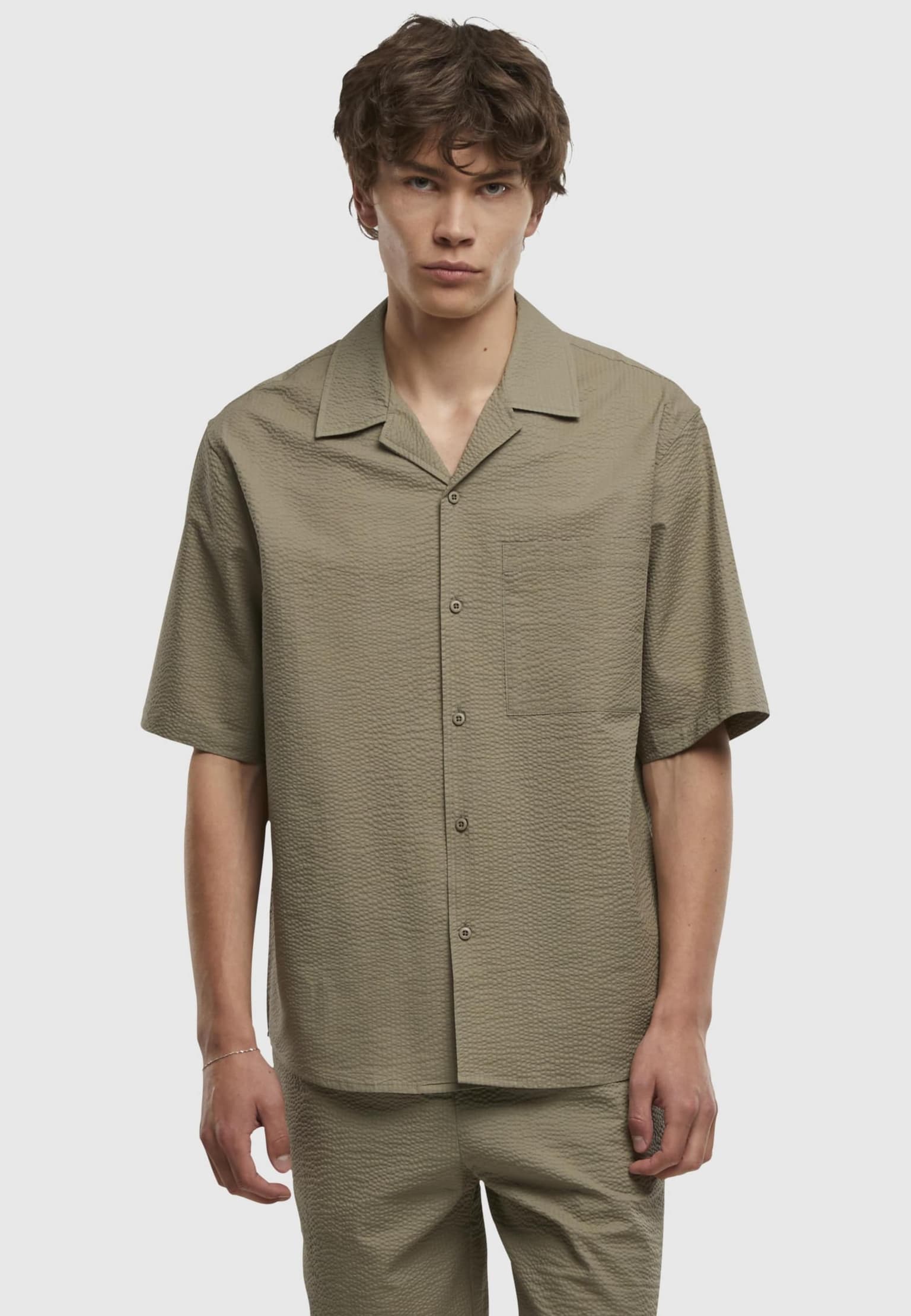 Urban Classics Relaxed Seersucker Short Sleeve Shirt