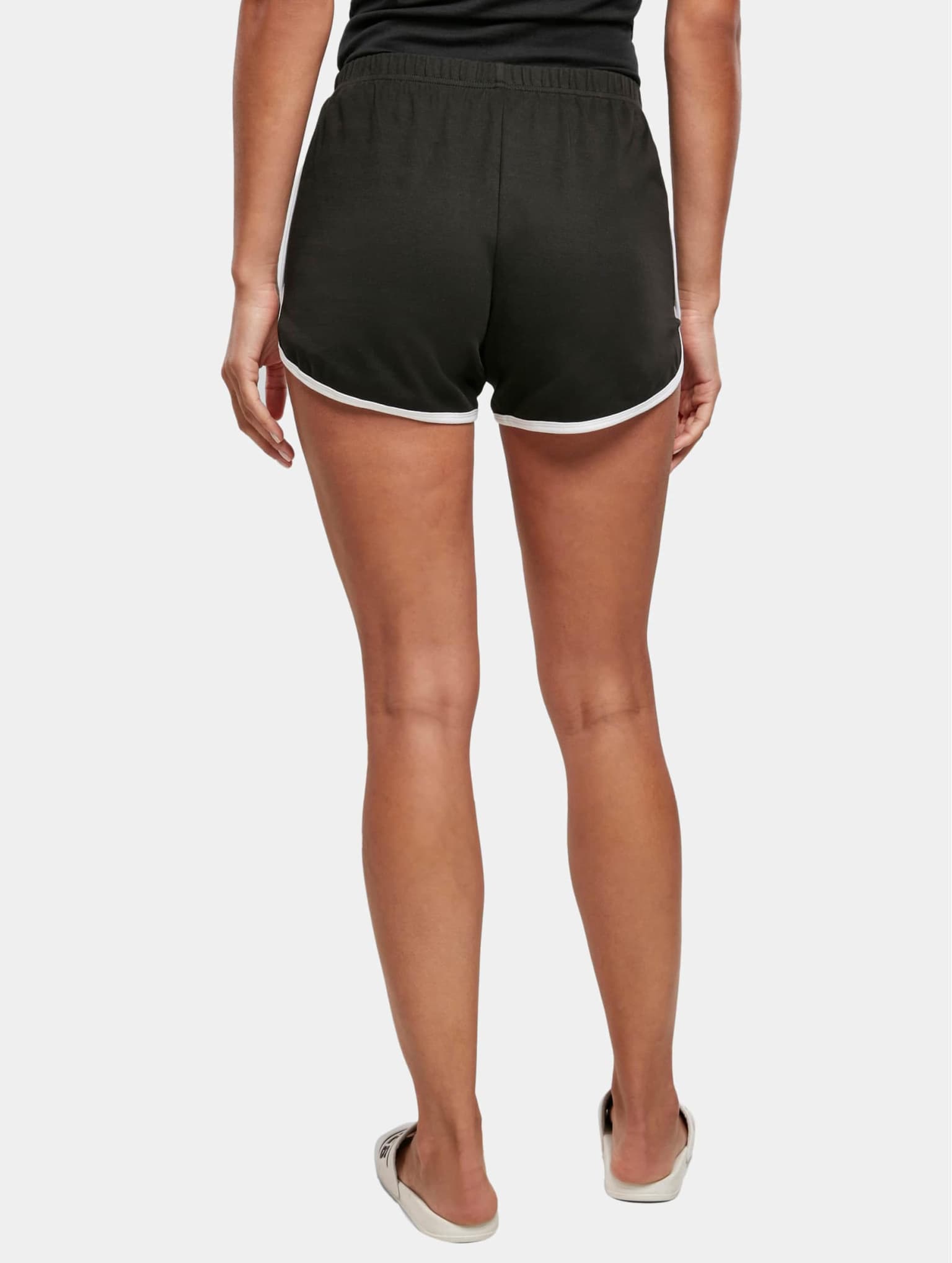 Urban Classics Ladies Essentials Interlock Retro Hotpants – Bild 2