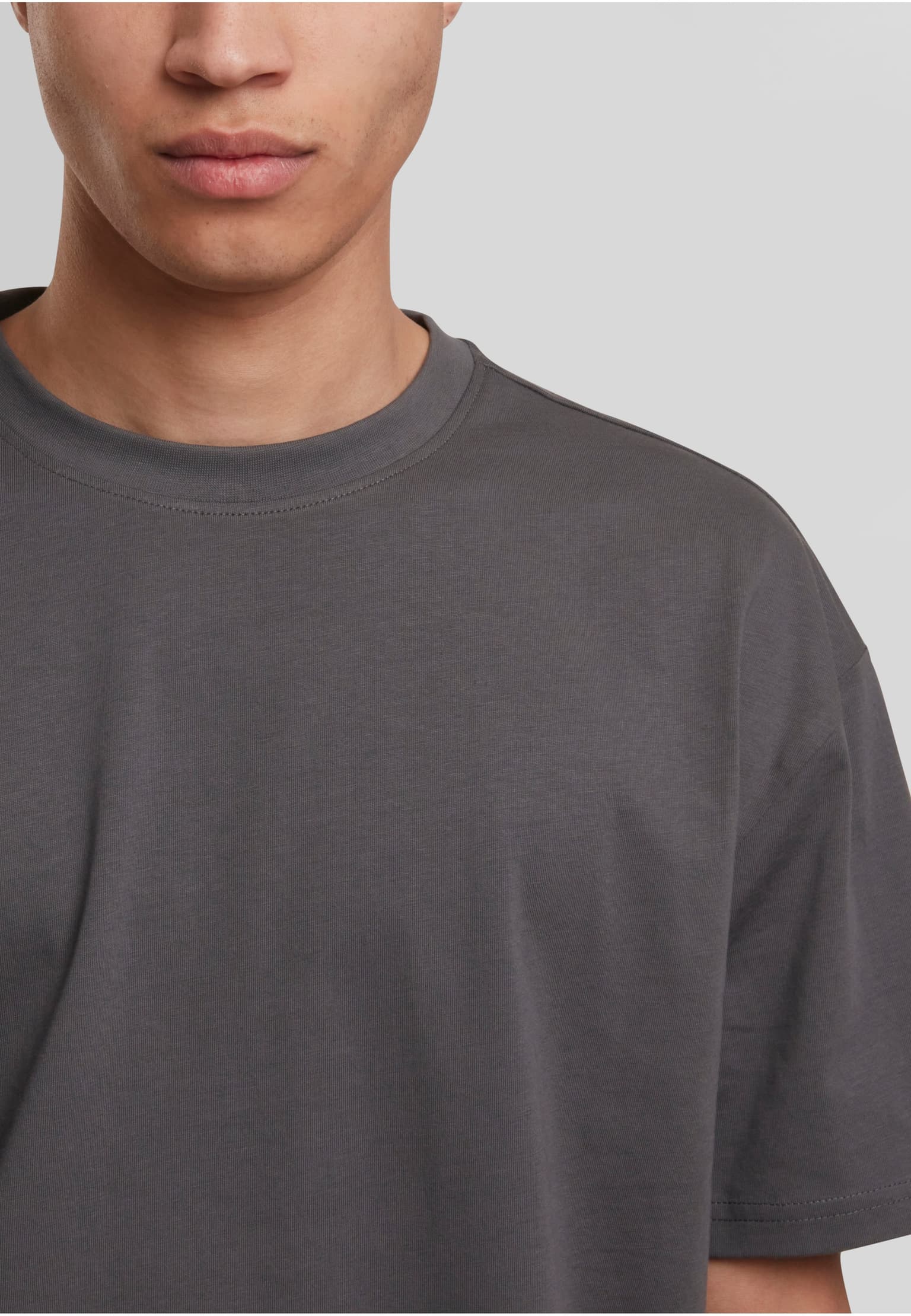 Urban Classics Cotton Loose Tee – Bild 3