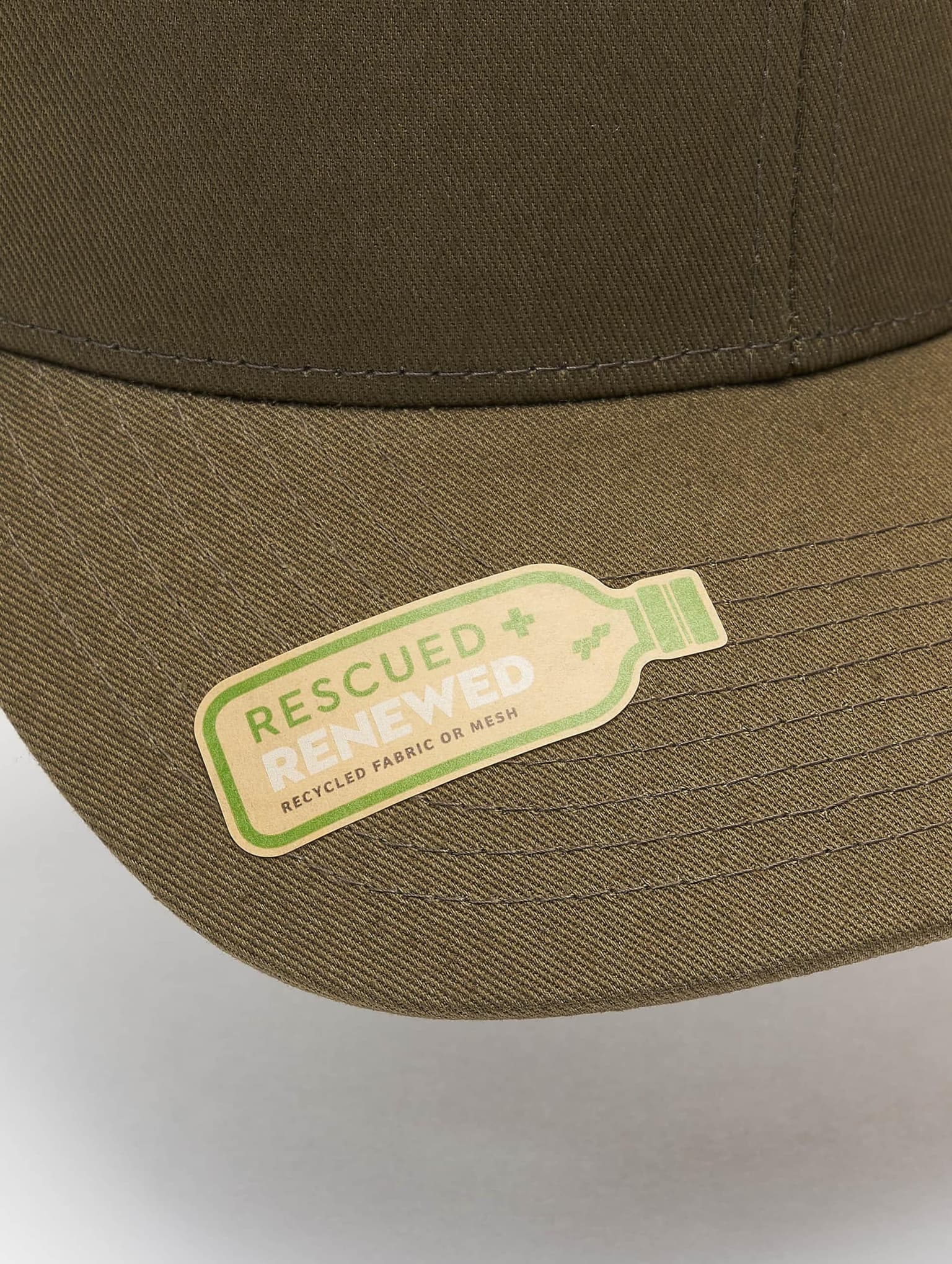 Flexfit Trucker Essentials Mesh – Bild 4