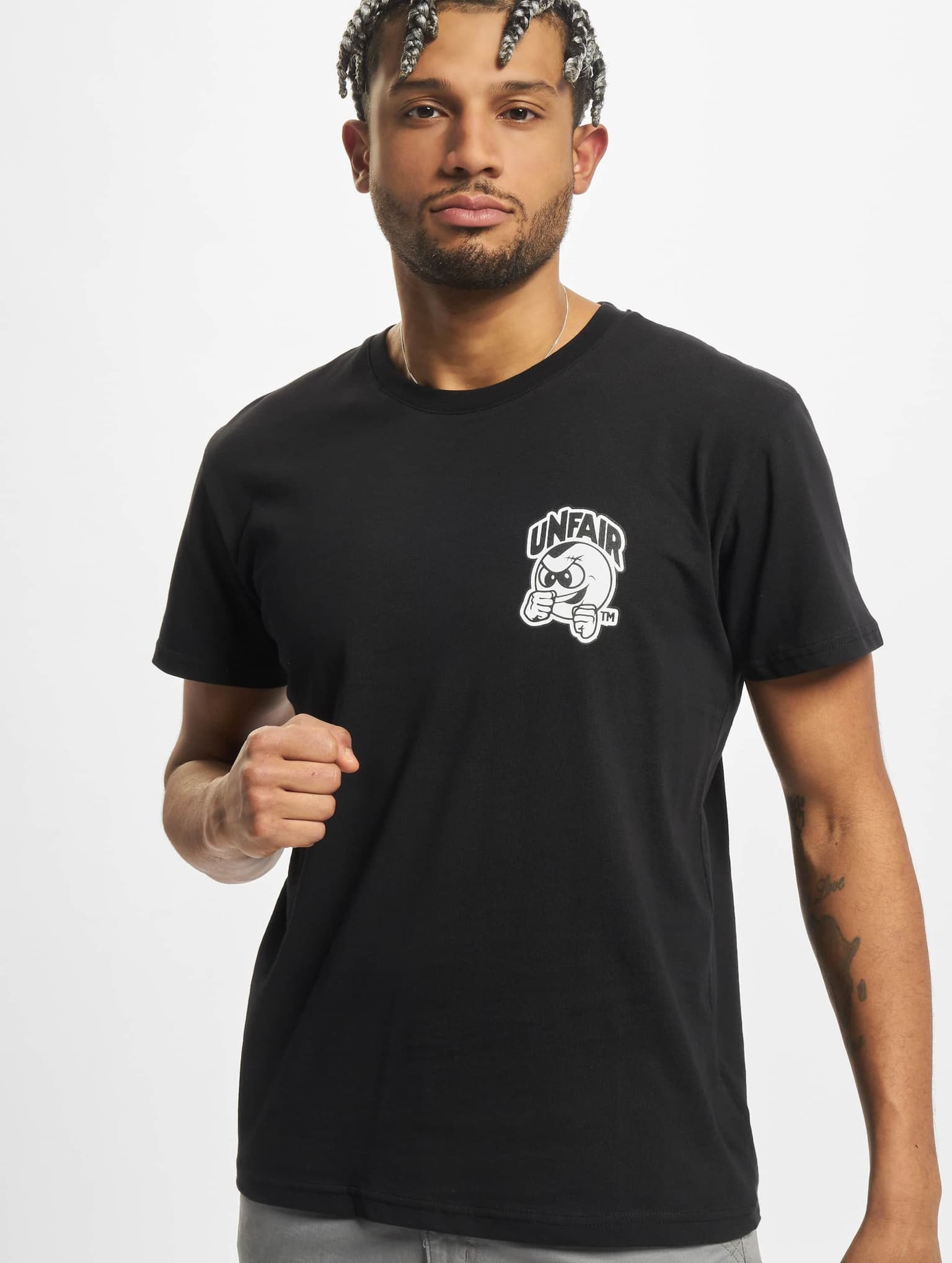 UNFAIR ATHLETICS Punchingball T-Shirt