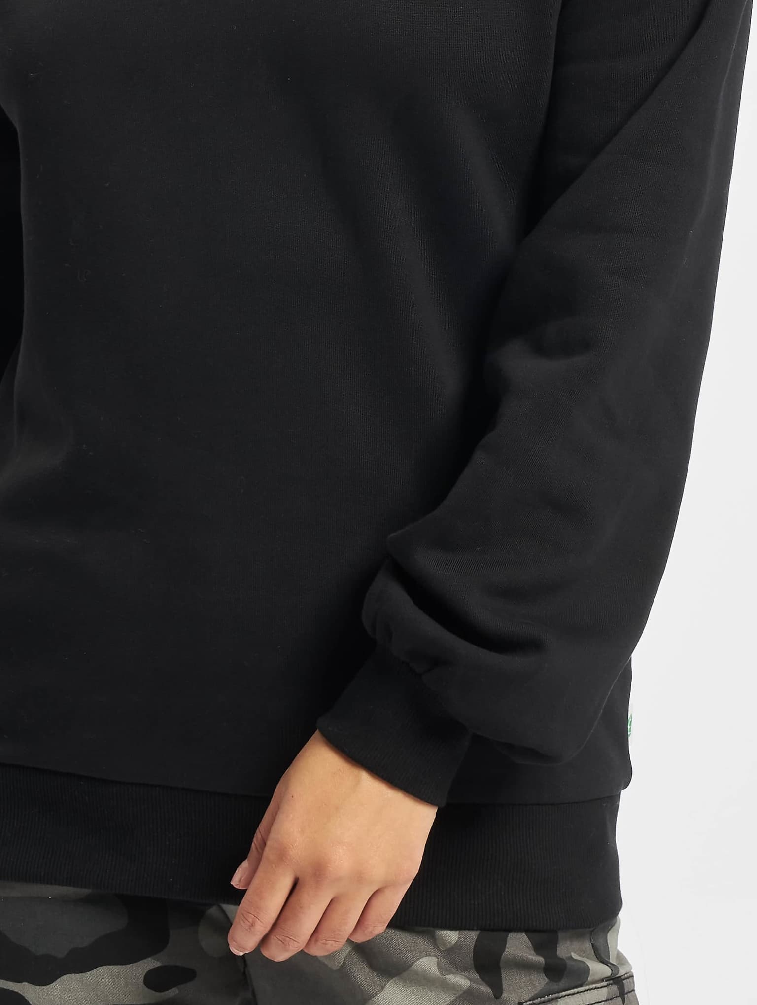 Urban Classics Ladies Essentials Oversized Crew – Bild 4