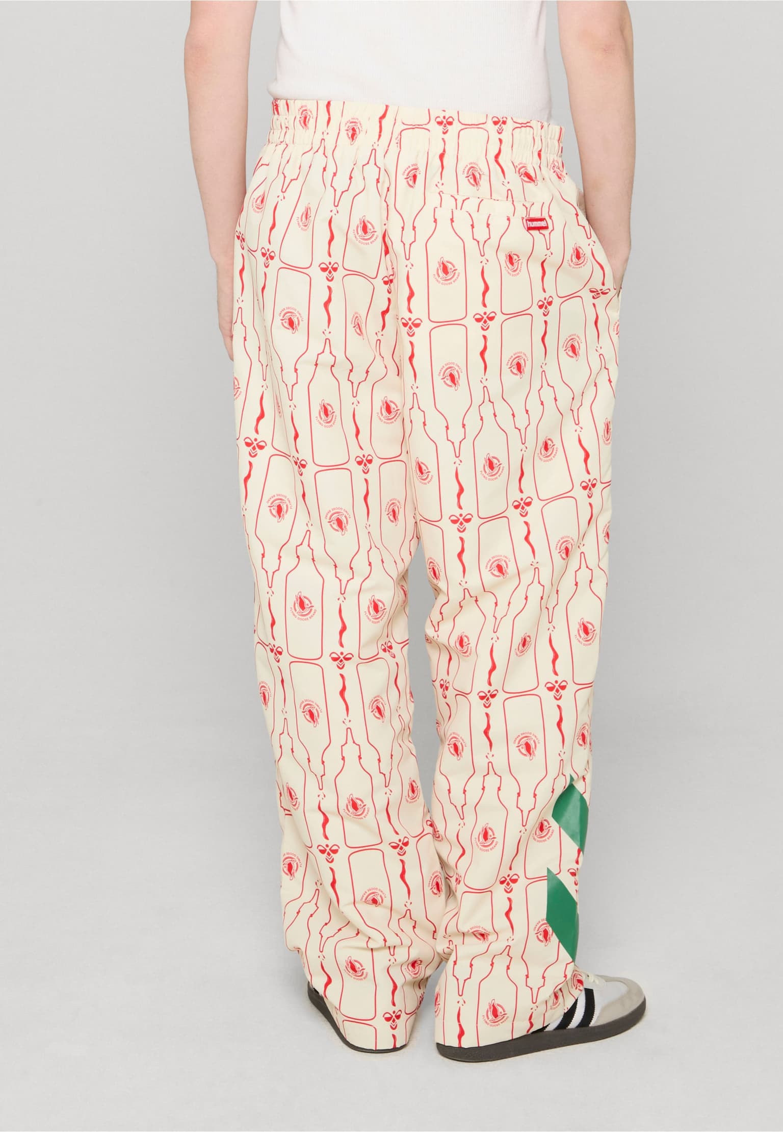 Sriracha x Hummel Loose Trackpants – Bild 2