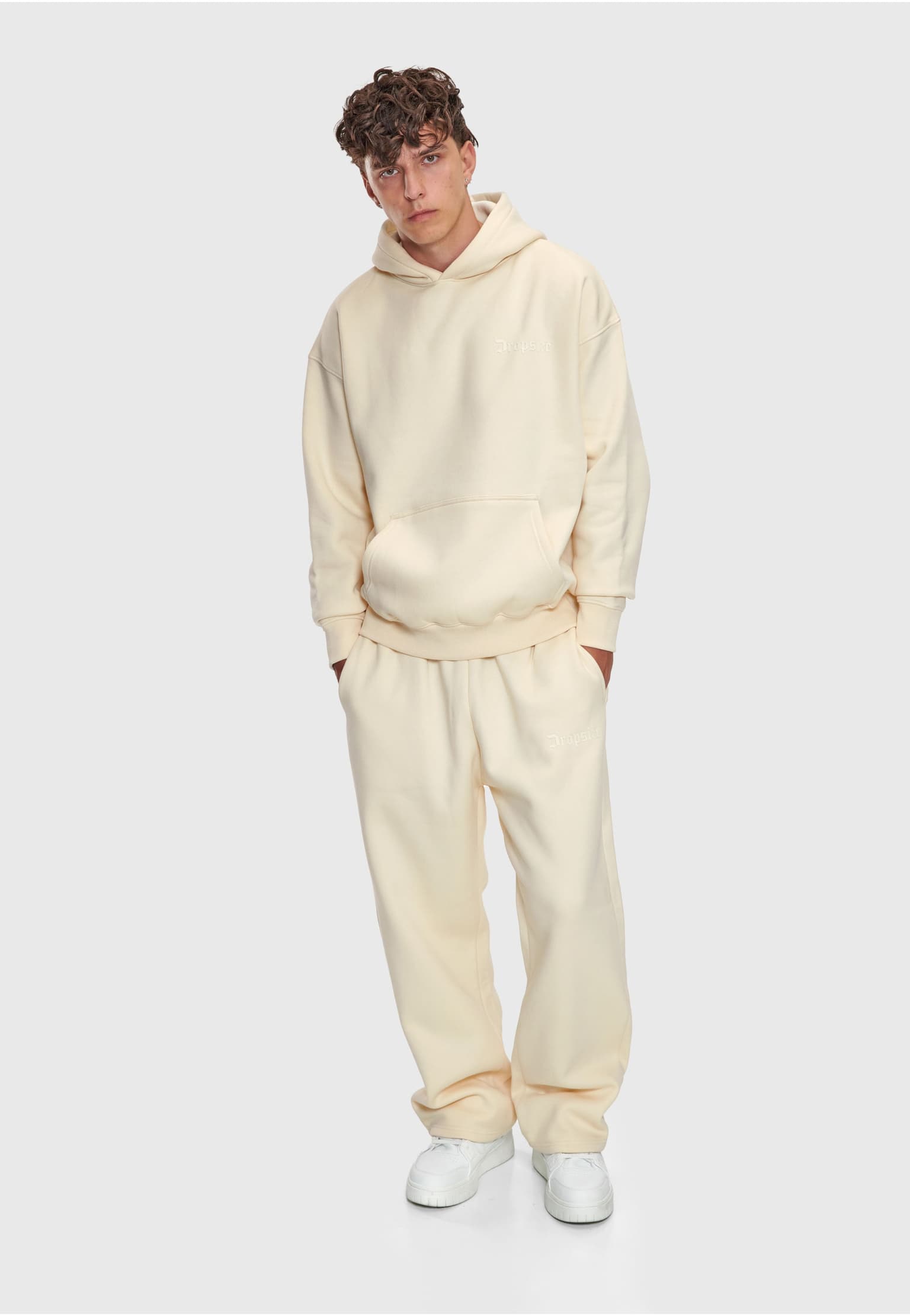 Dropsize HEAVY OVERSIZE HD LOGO HOODIE – Bild 4