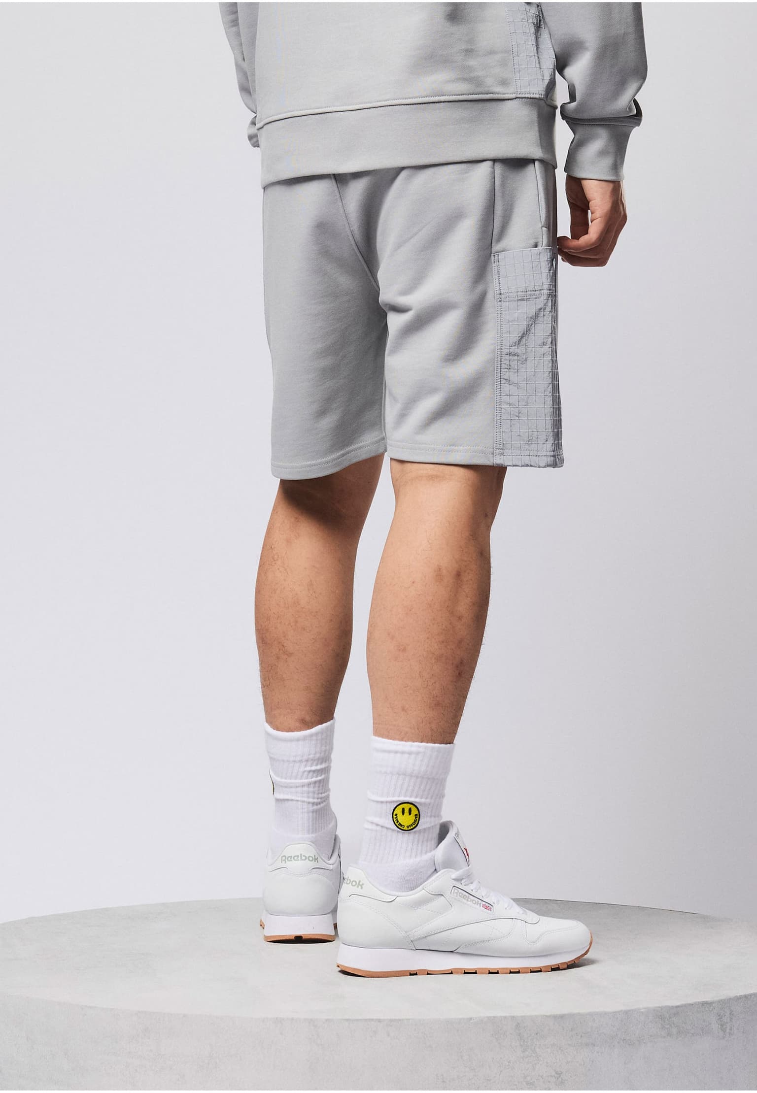 Weekend Offender CHIYODA LARGE RIPSTOP POCKET SHORTS – Bild 2