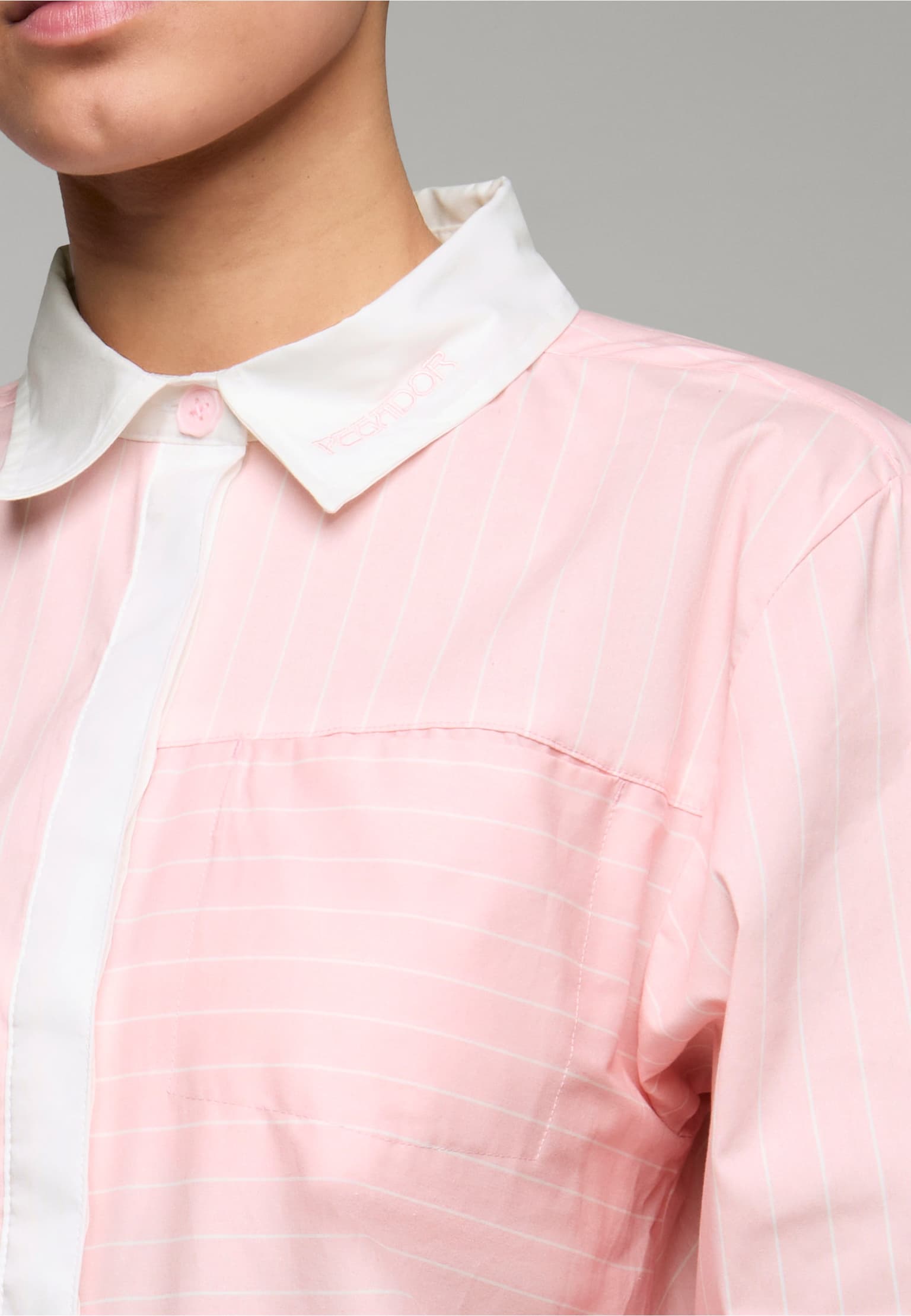 PEGADOR Bojnice Cropped Shirt – Bild 4